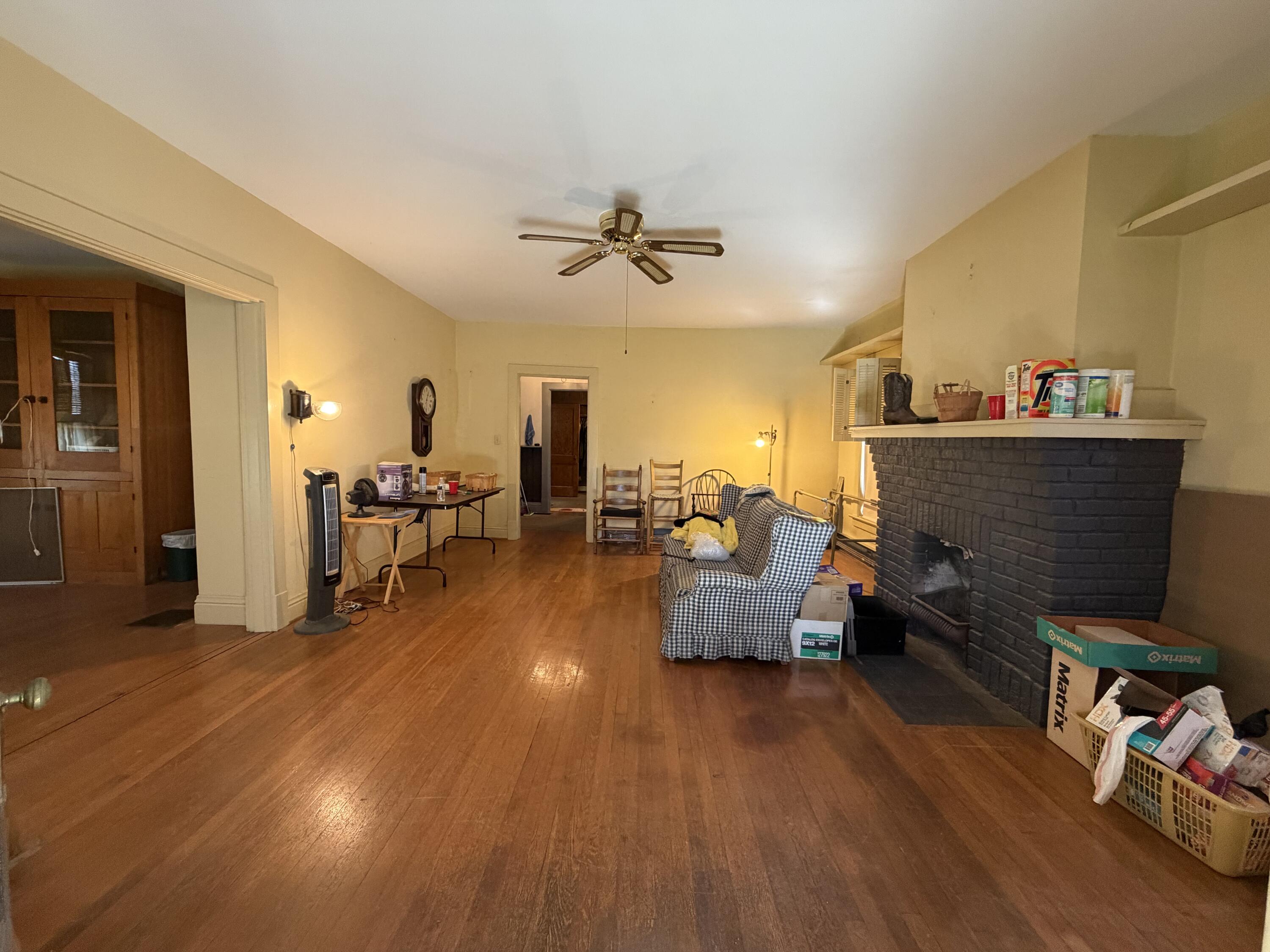 1613 Versailles Road Property Photo 9