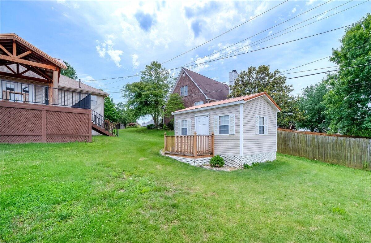 1054 Devane Lane Property Photo 12