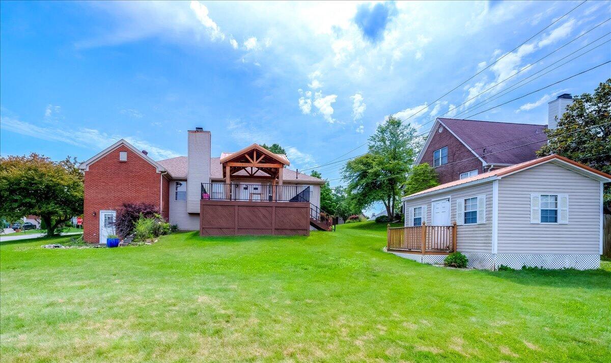 1054 Devane Lane Property Photo 13