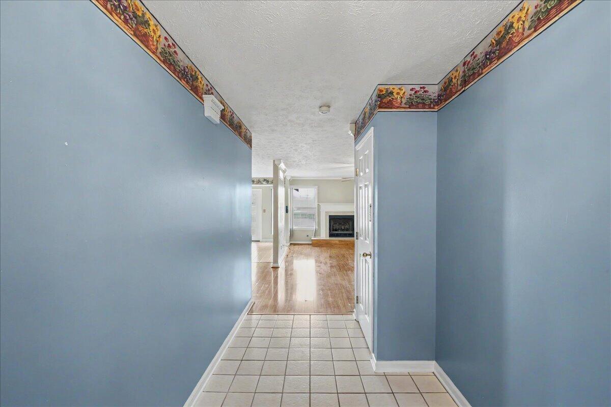 1054 Devane Lane Property Photo 14