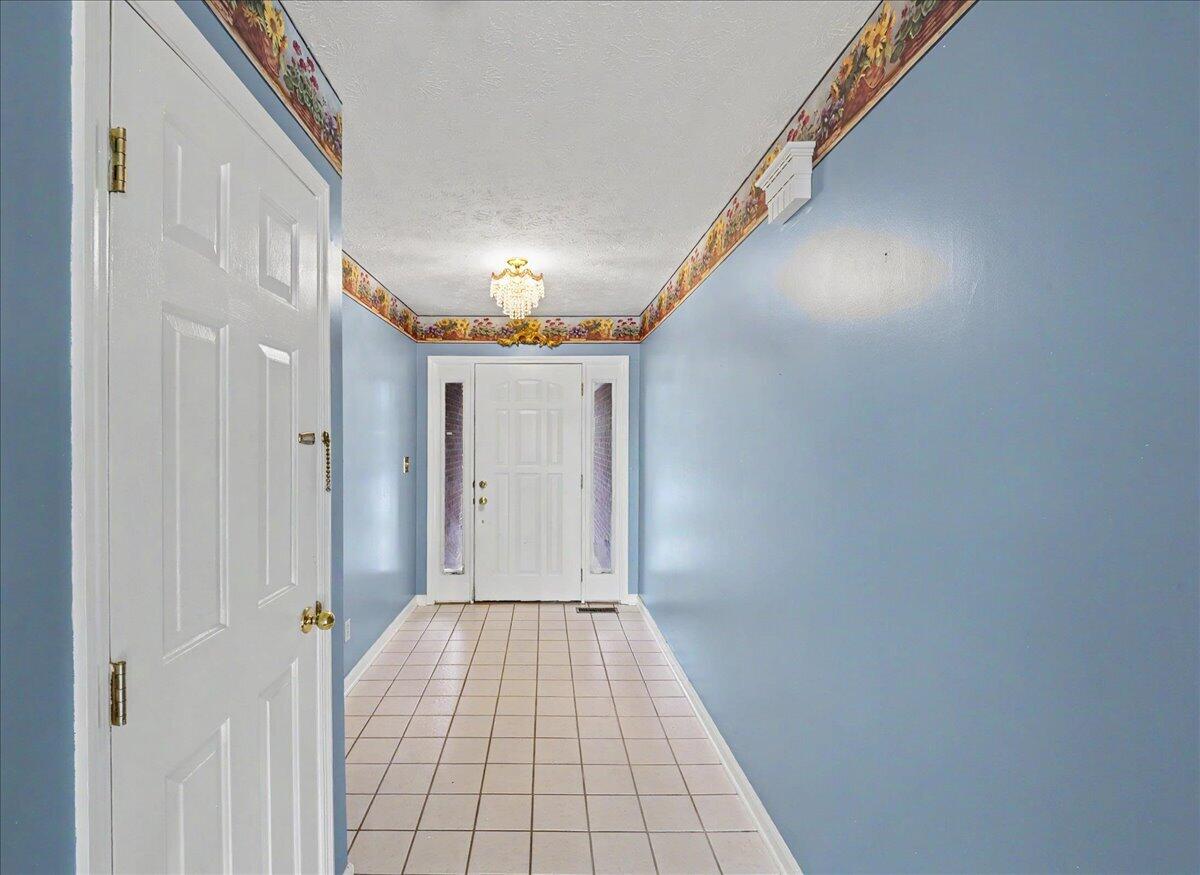 1054 Devane Lane Property Photo 15