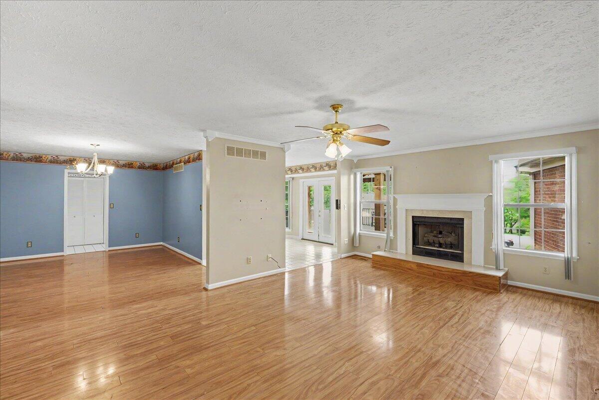 1054 Devane Lane Property Photo 26