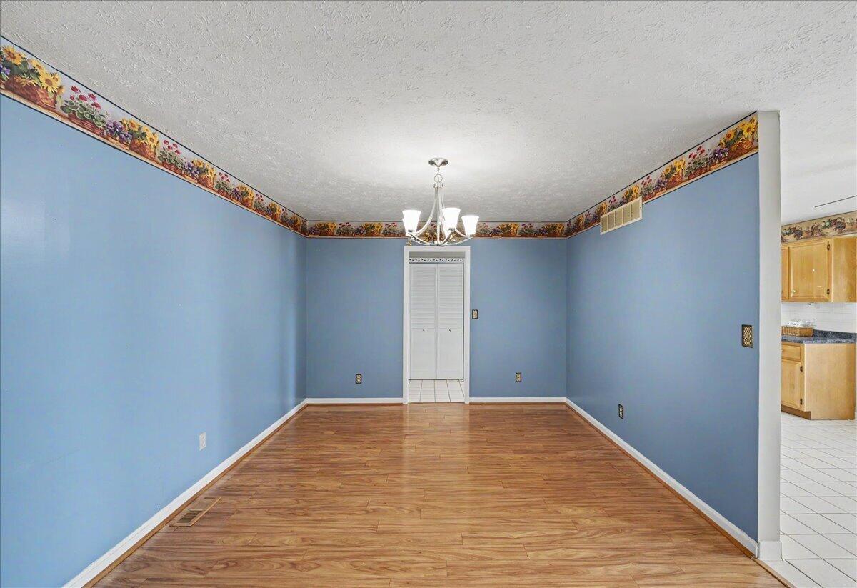 1054 Devane Lane Property Photo 29