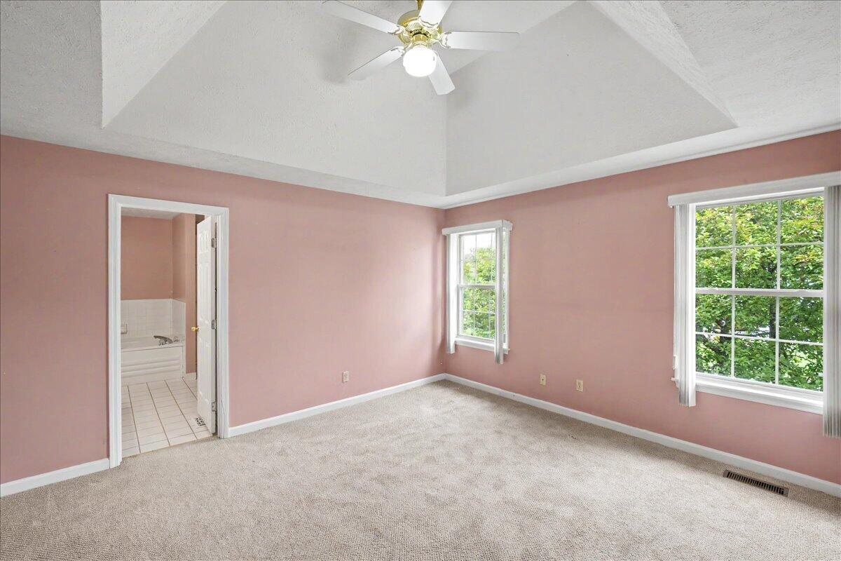 1054 Devane Lane Property Photo 30