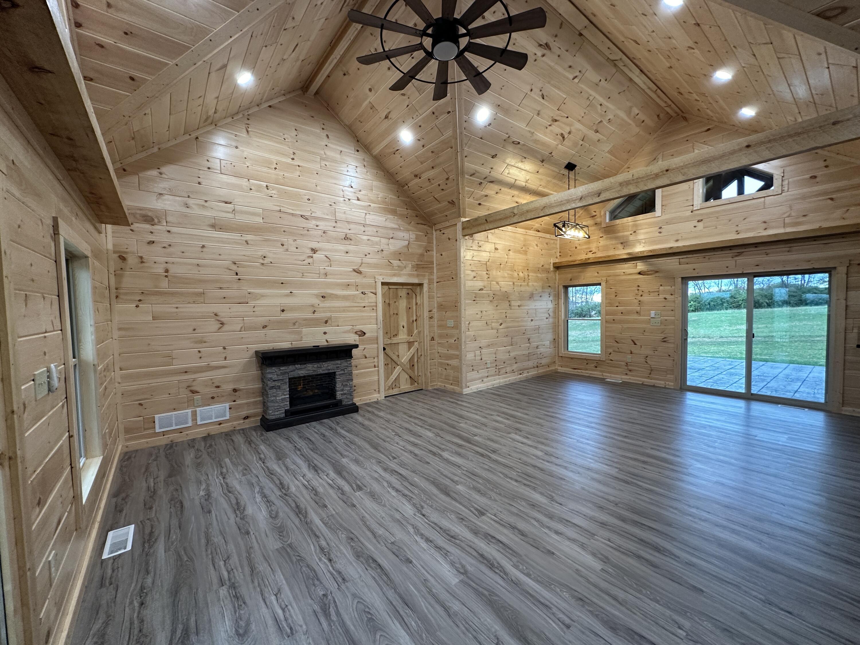 910 Walnut Grove Road Property Photo 28