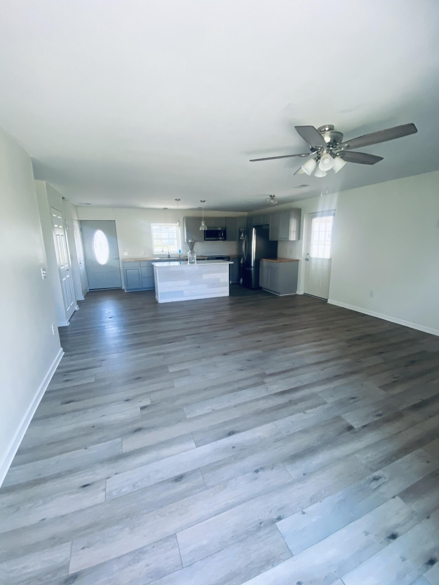 6376 State Hwy 1194 Property Photo 3