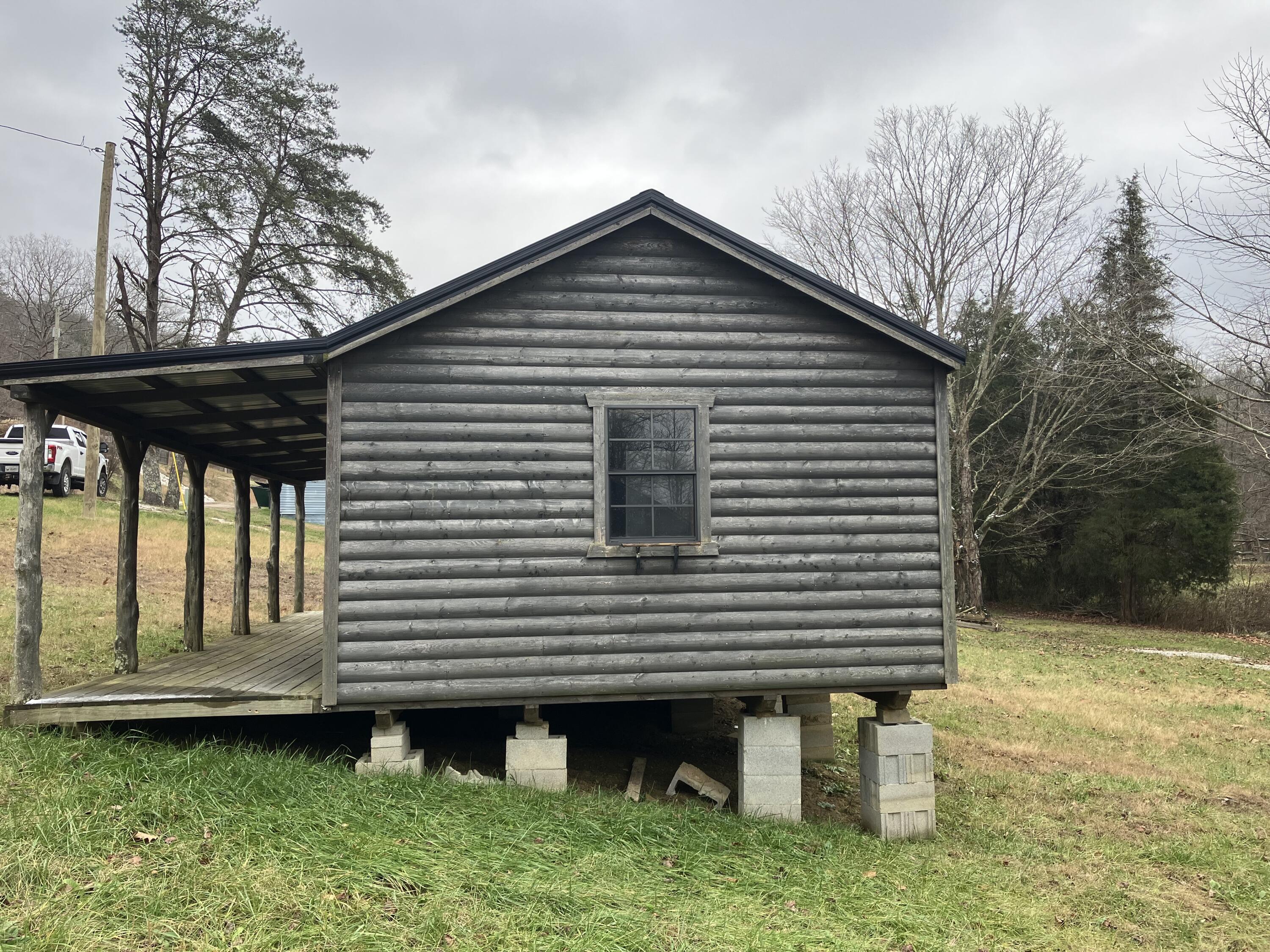7619 Hawkins Branch Road Property Photo 6