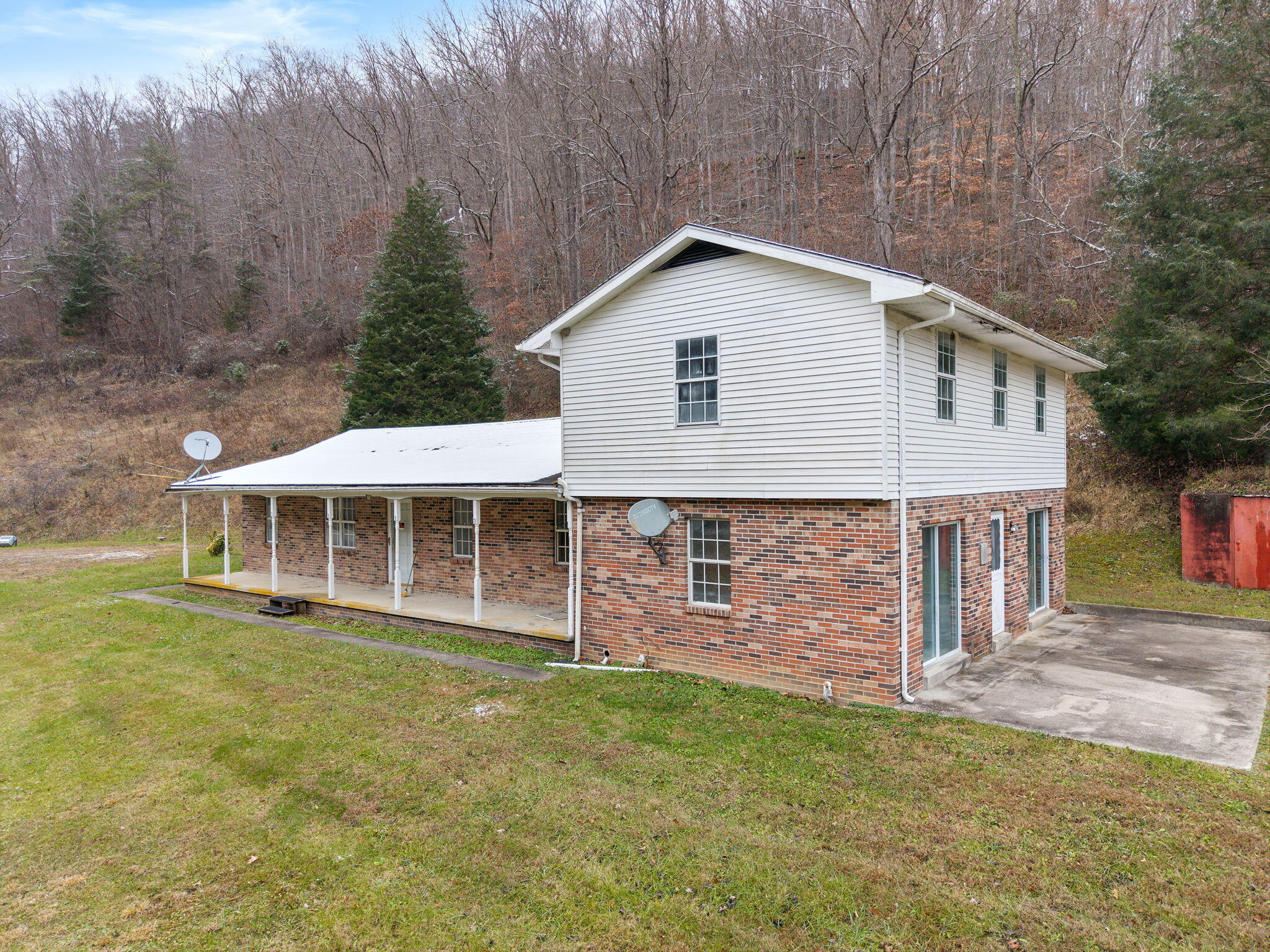 1474 Cow Creek Rd Property Photo 5