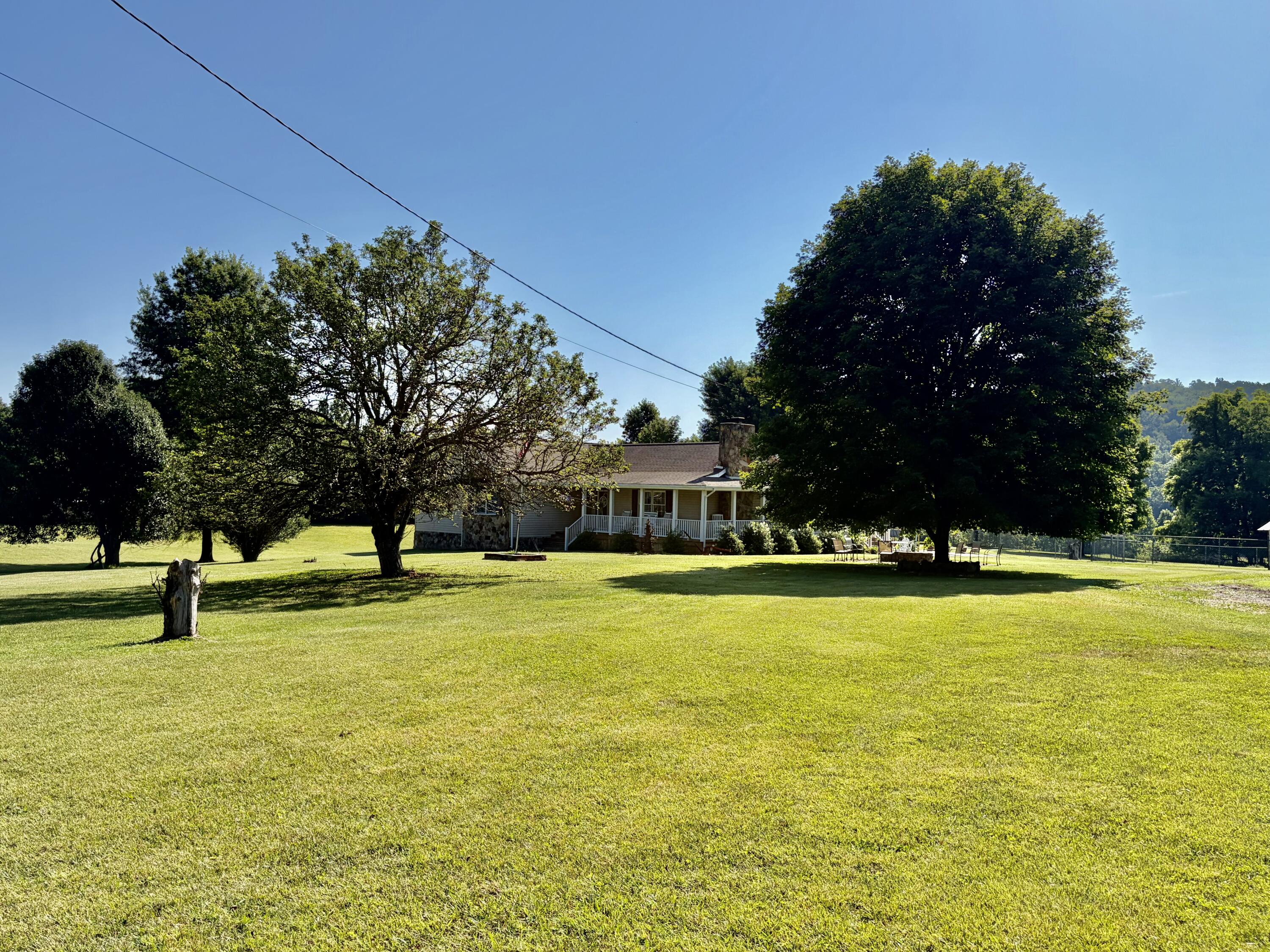 4302 E Highway 904 Property Photo 3