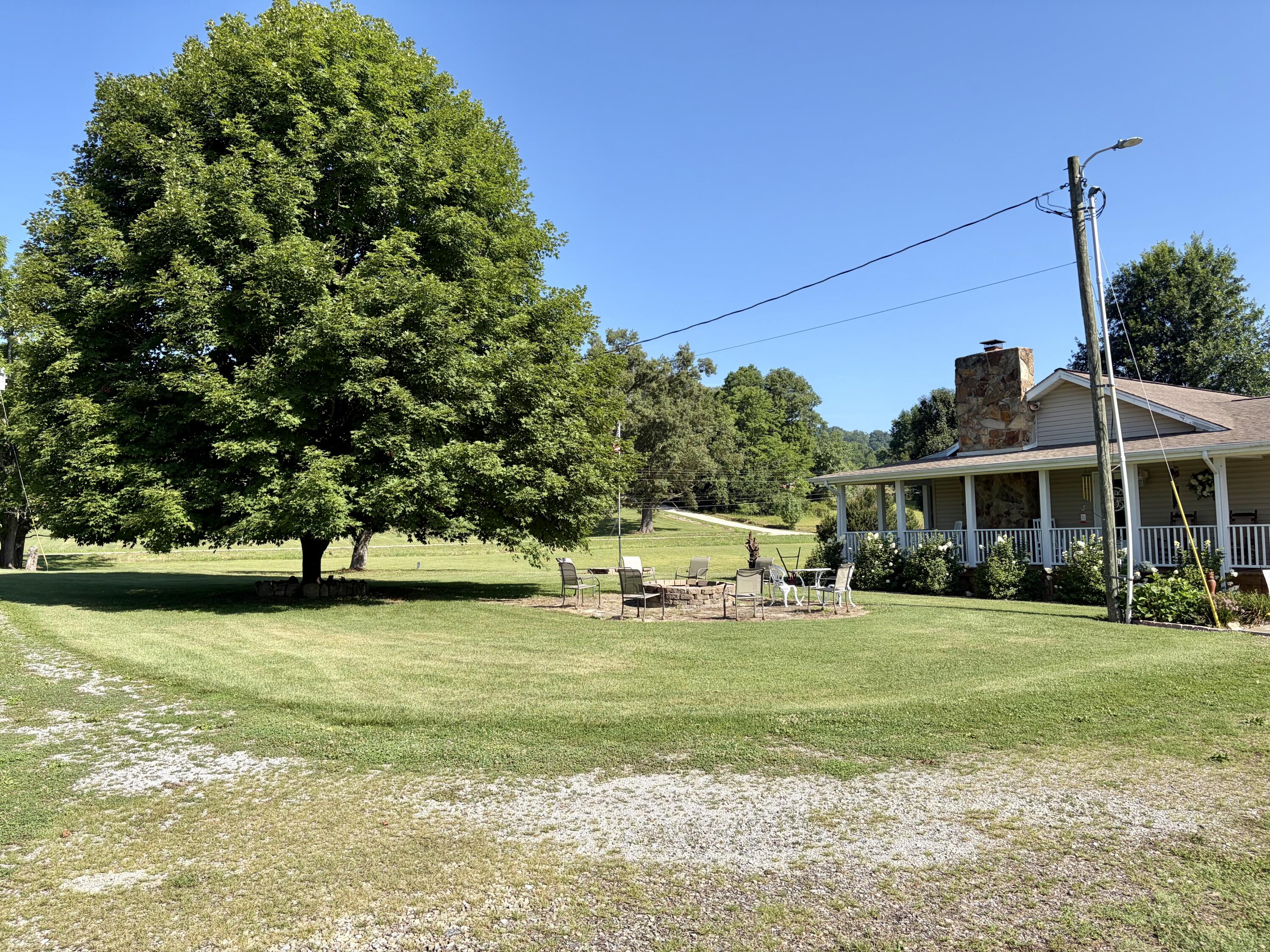 4302 E Highway 904 Property Photo 5