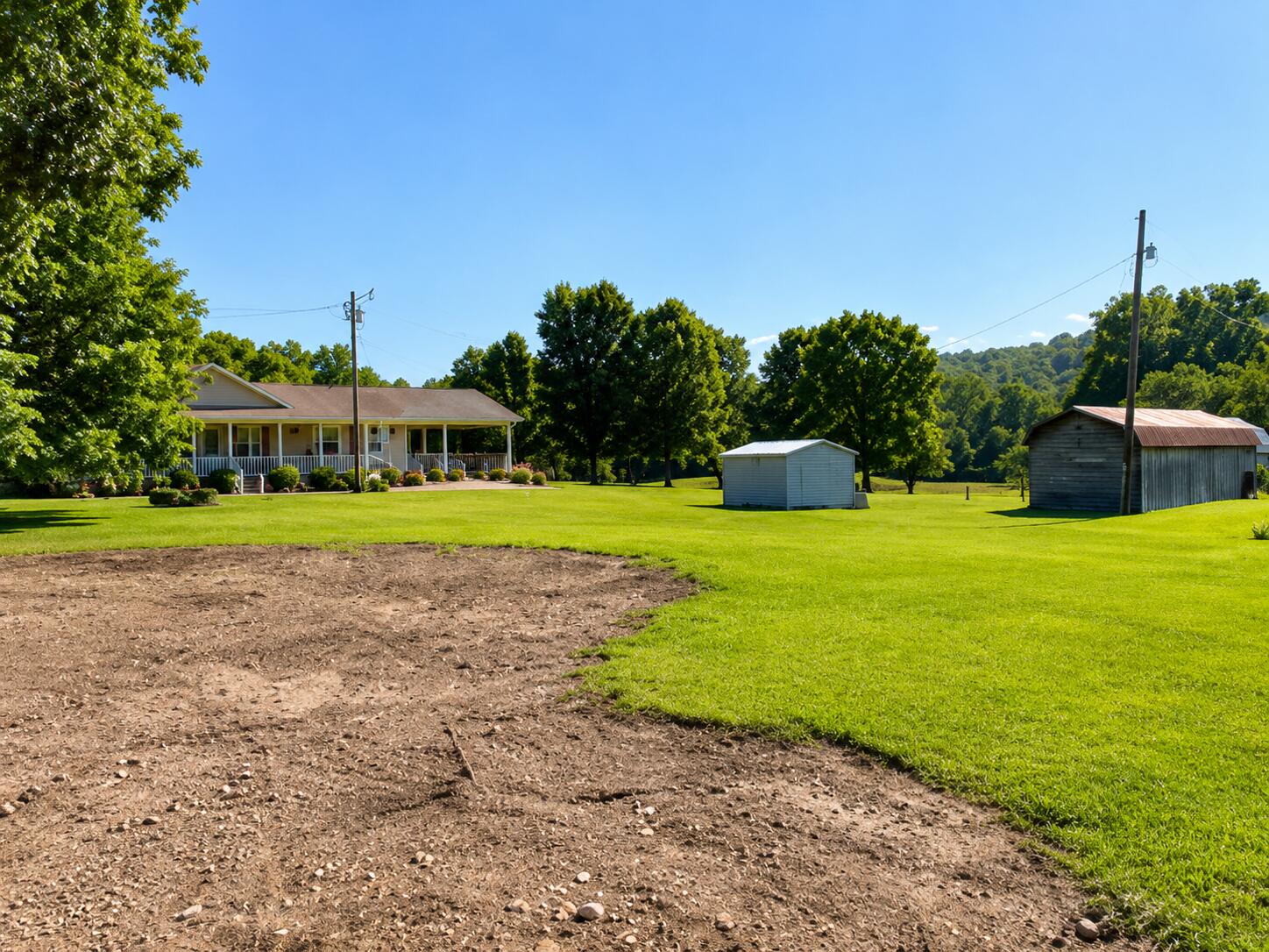 4302 E Highway 904 Property Photo 9