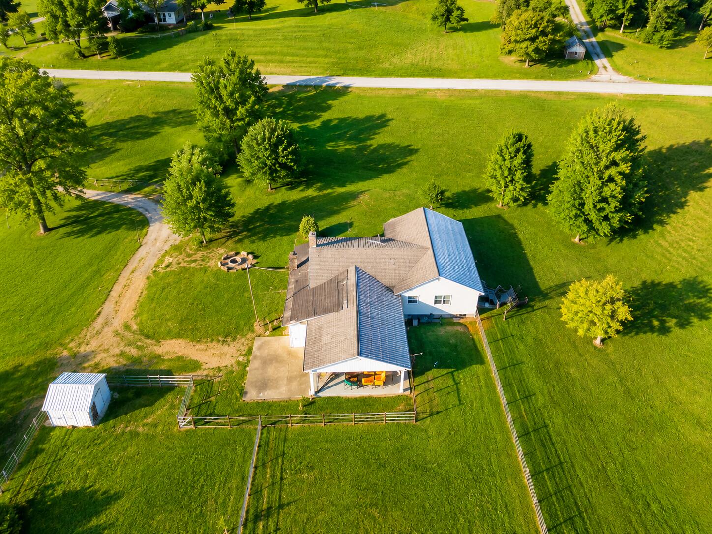 4302 E Highway 904 Property Photo 49