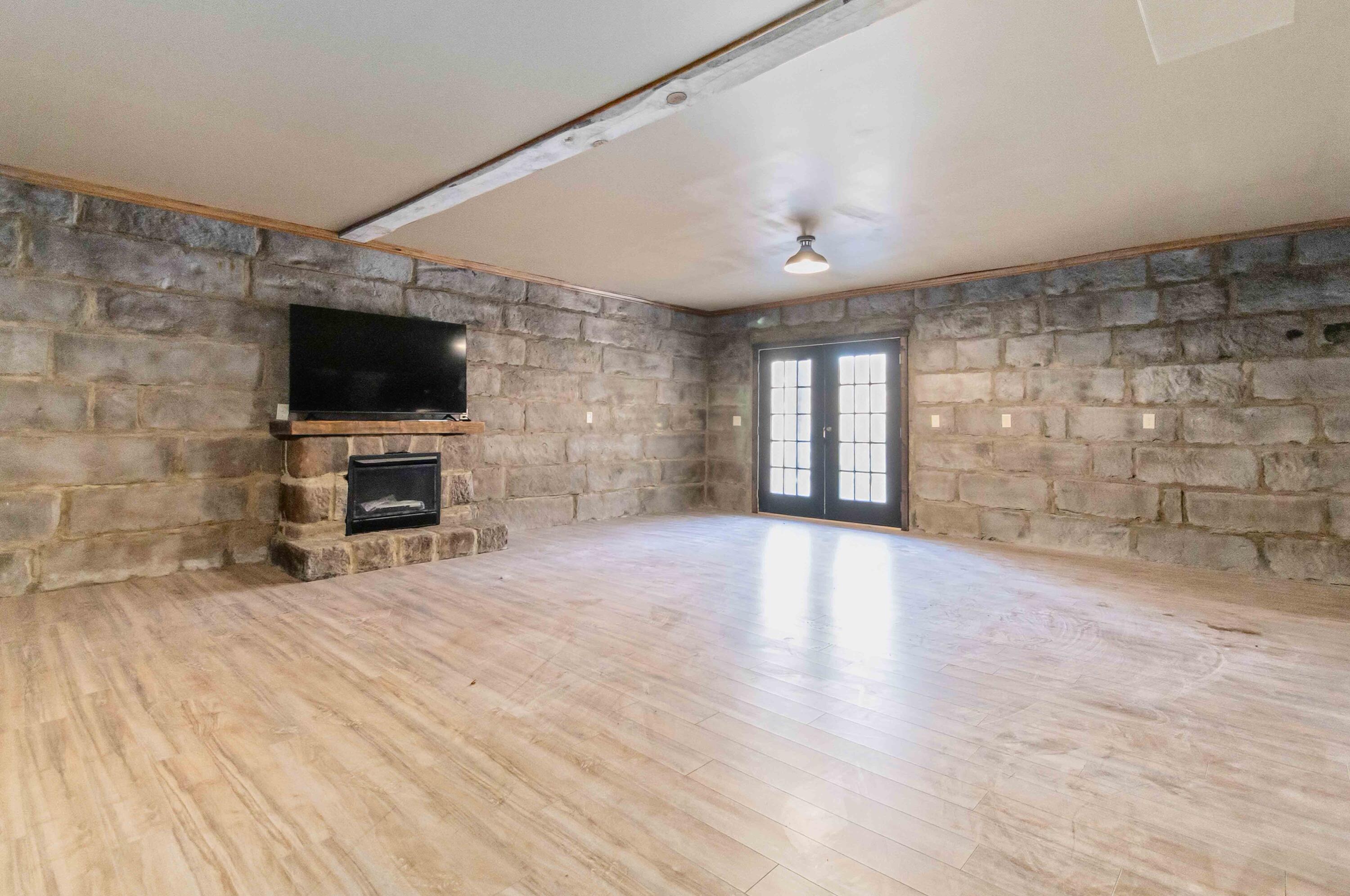 232 Tower Road Property Photo 31