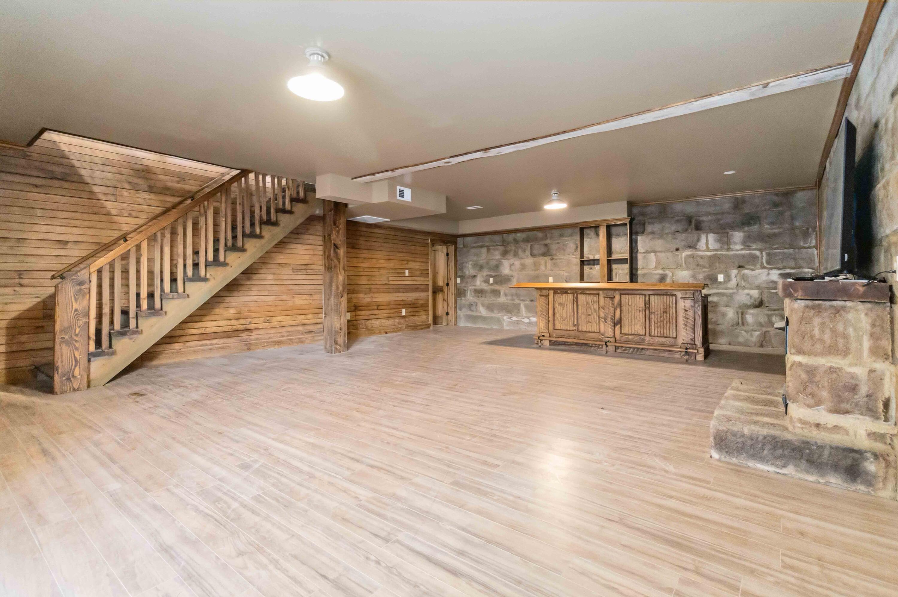 232 Tower Road Property Photo 32