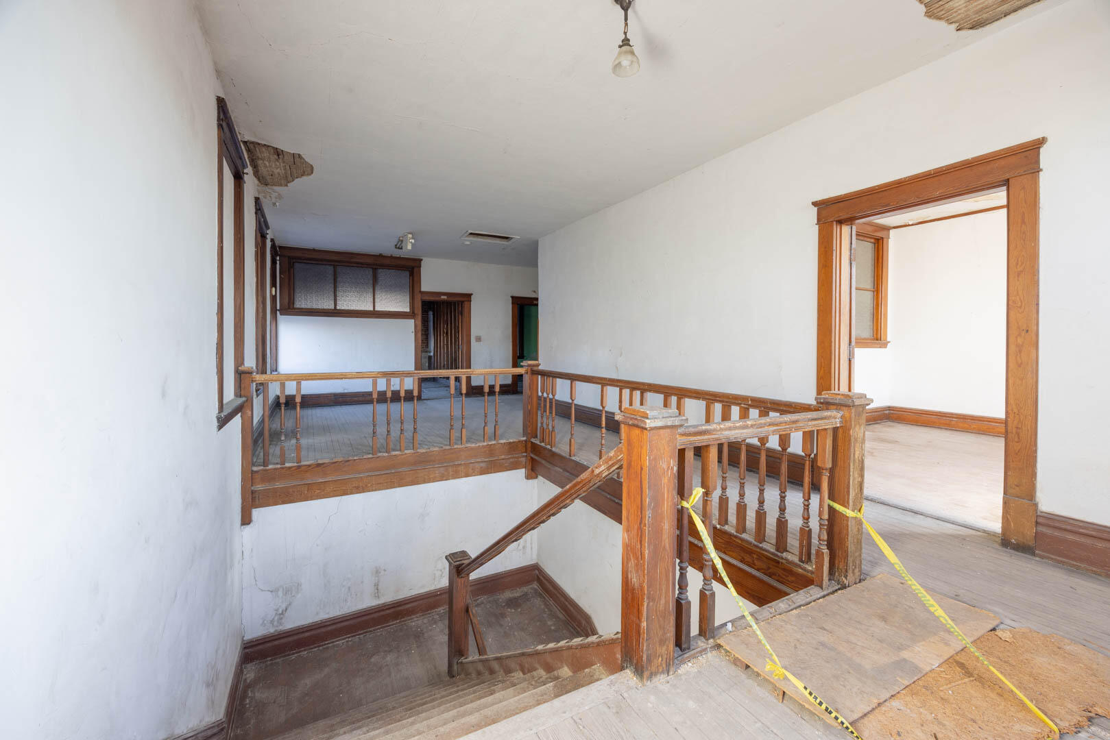 202 E Pike Street Property Photo 37