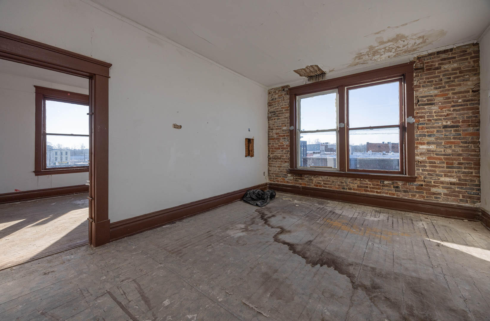 202 E Pike Street Property Photo 41