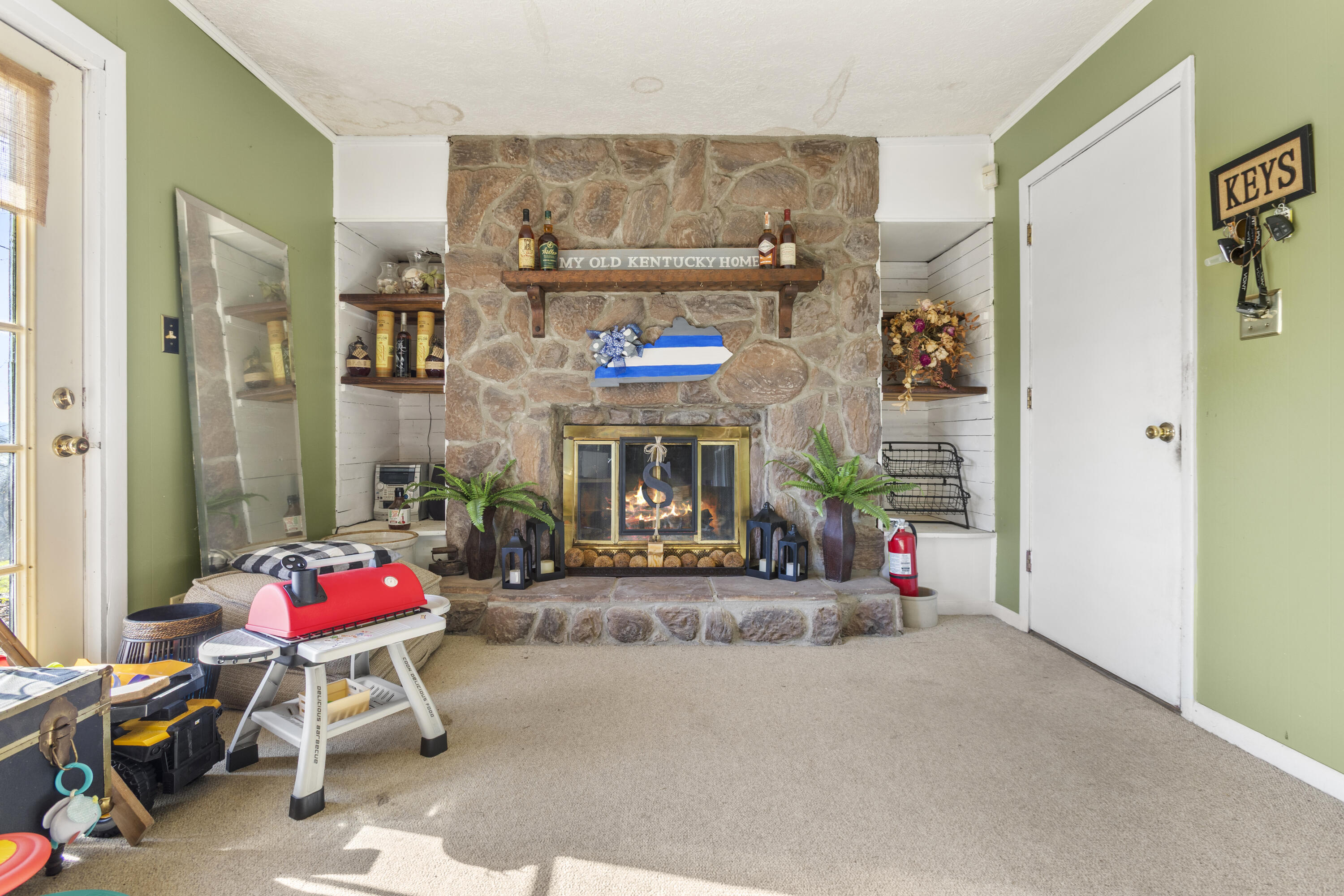 455 Davis Lane Property Photo 32