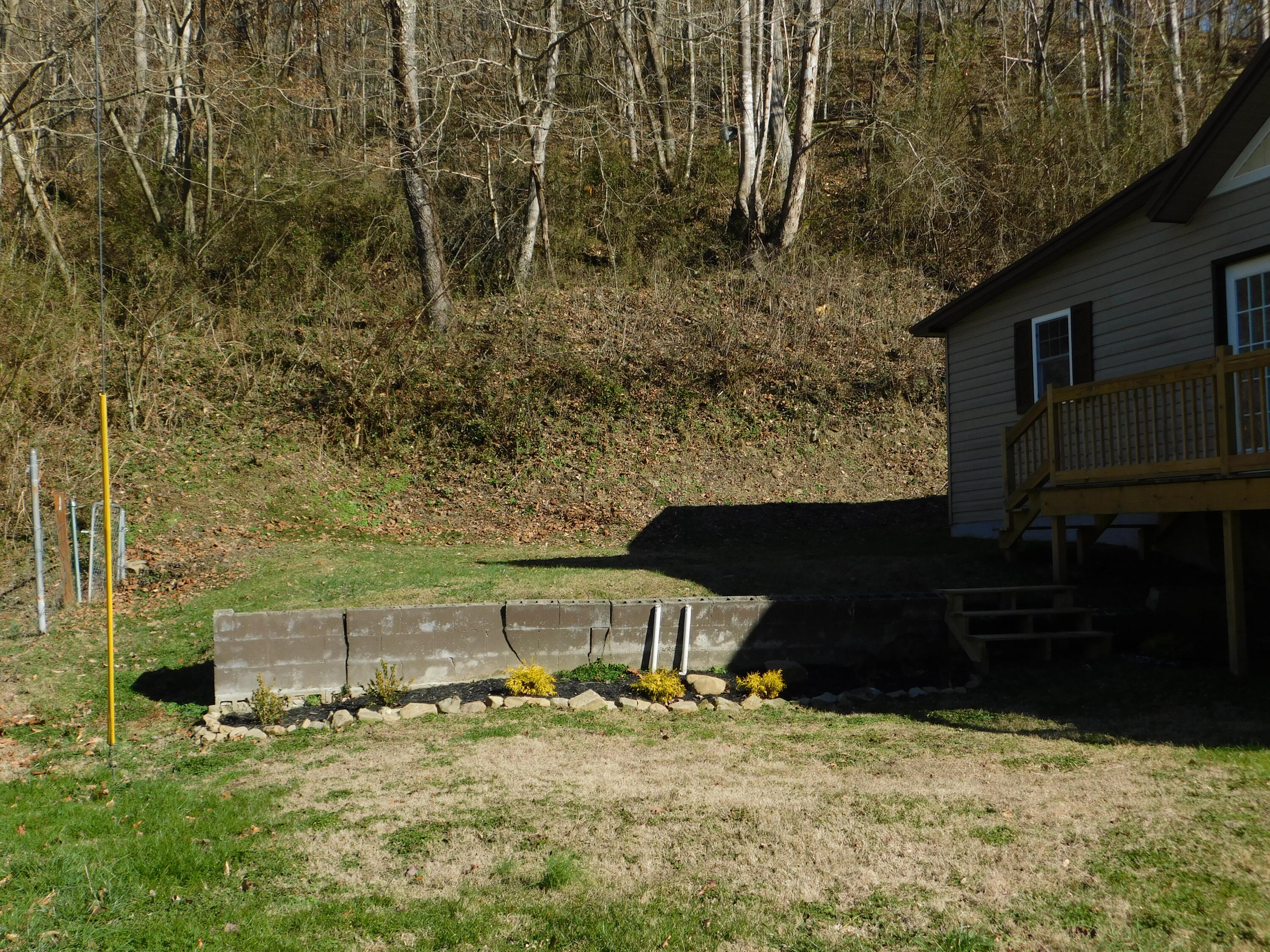 2885 Ky-215 Property Photo 13