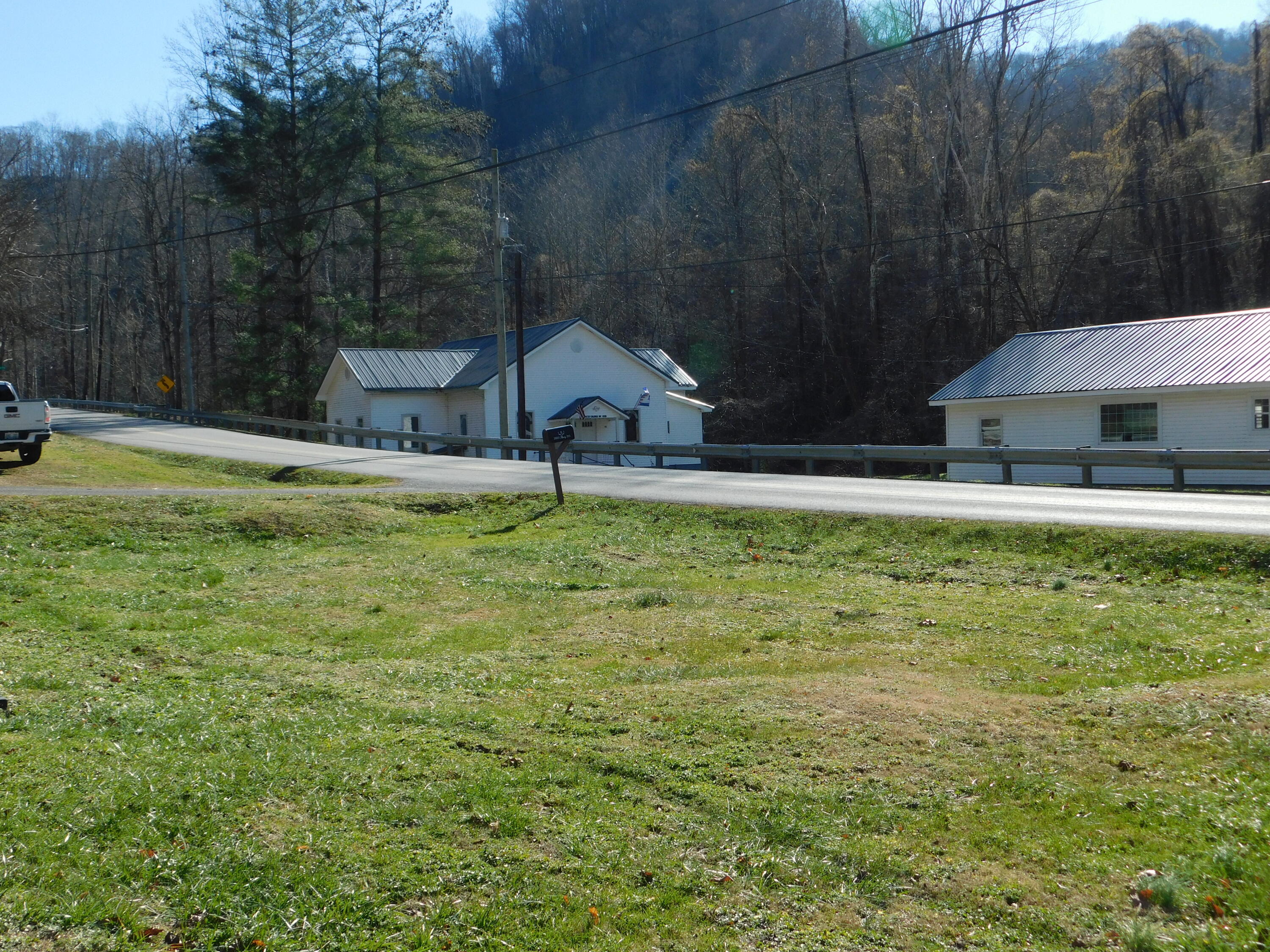 2885 Ky-215 Property Photo 15