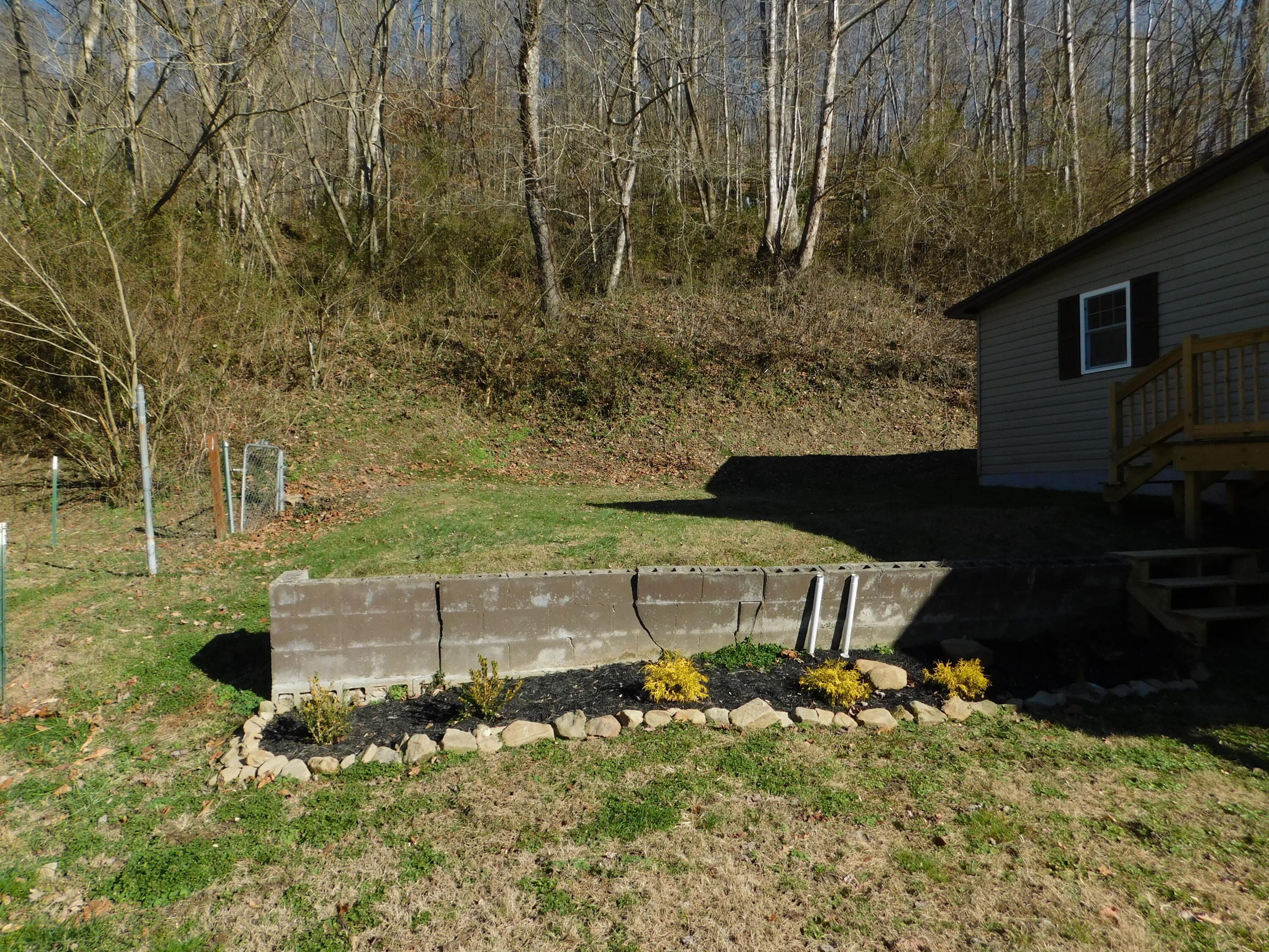 2885 Ky-215 Property Photo 16