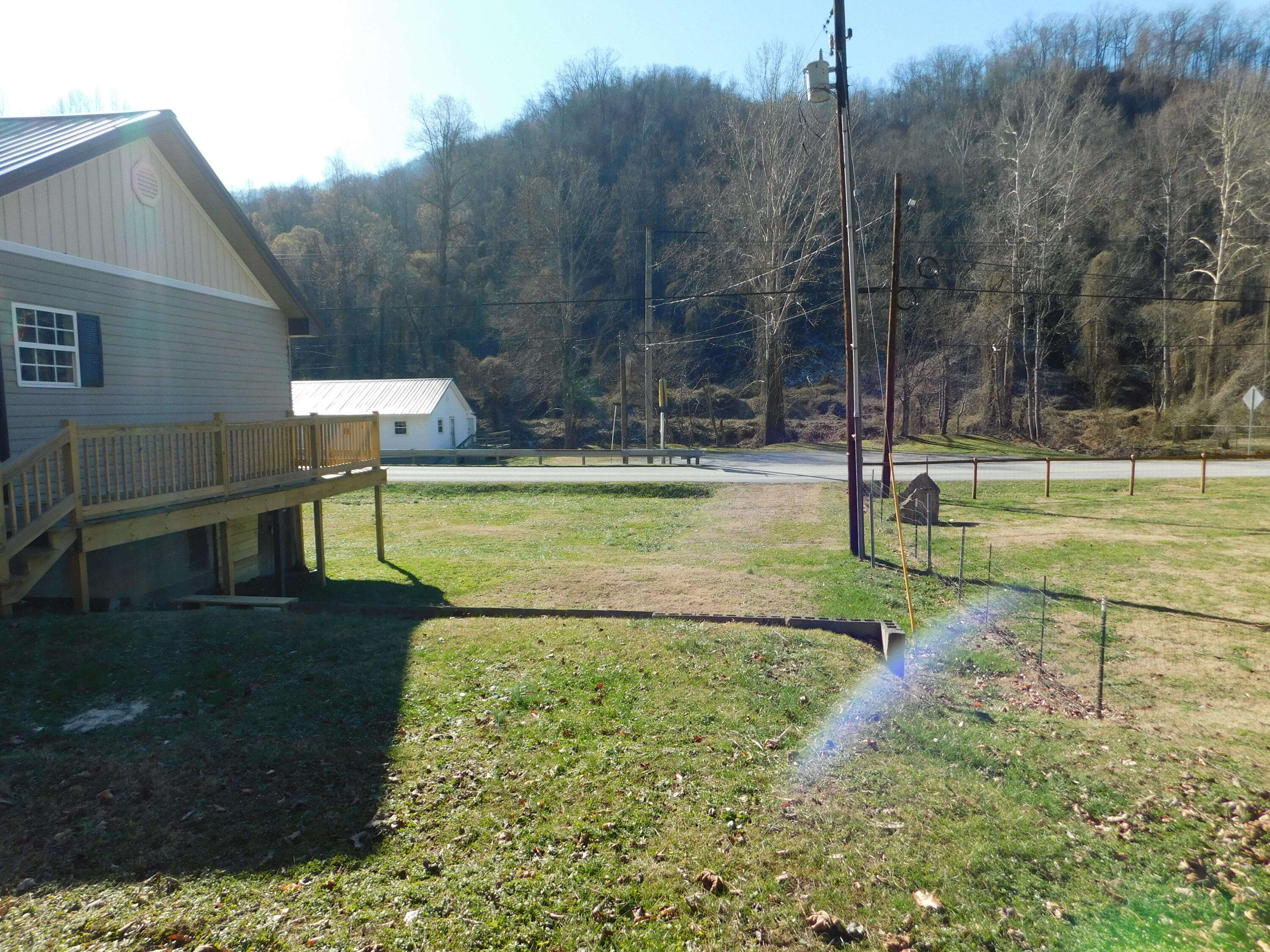 2885 Ky-215 Property Photo 18