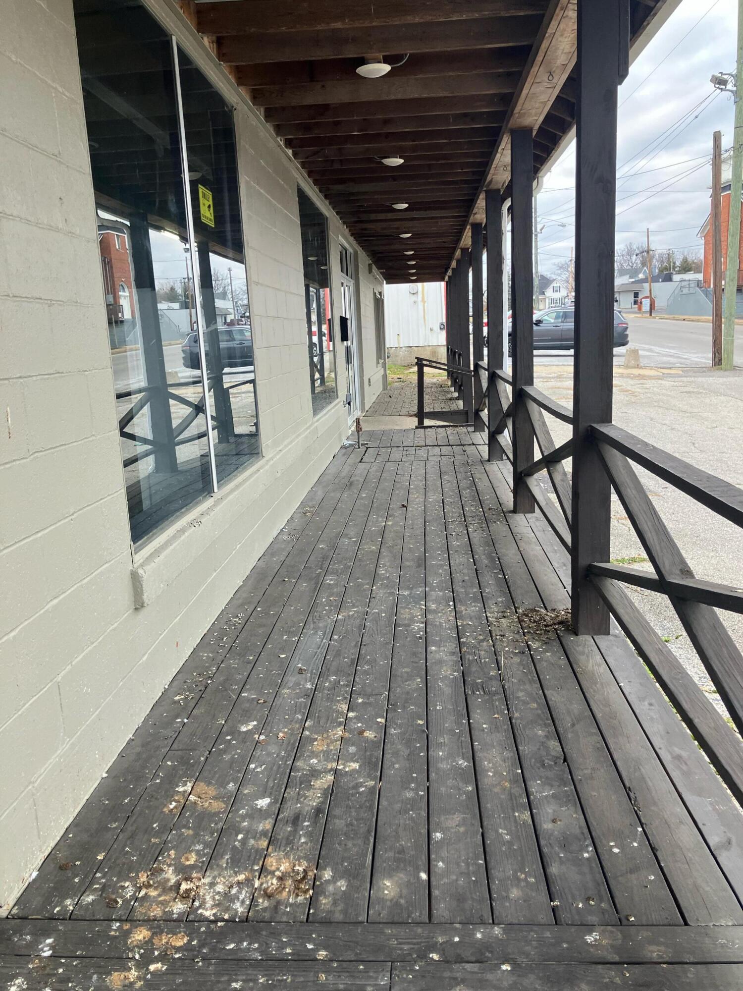 212 N Depot Street Property Photo 8