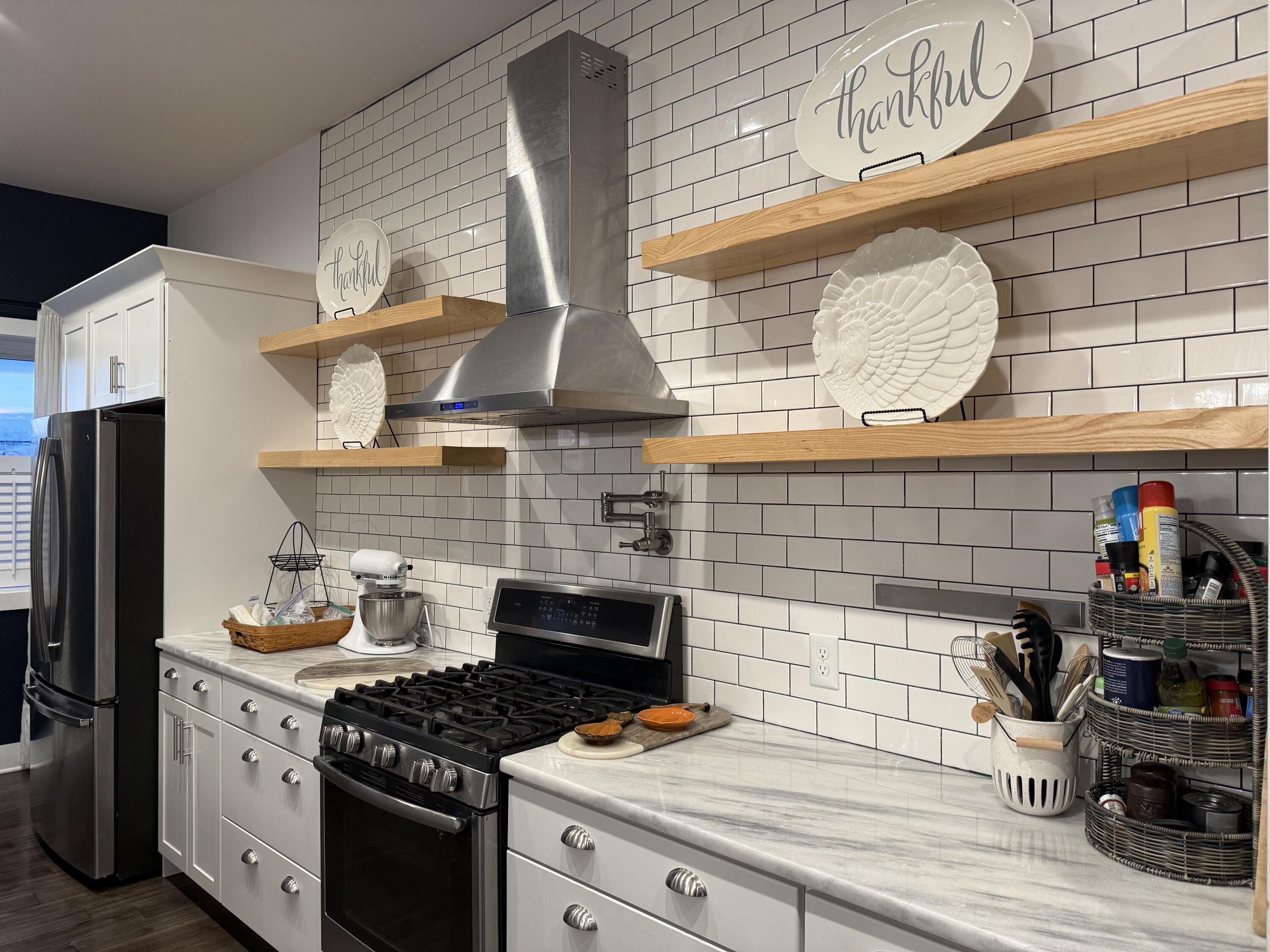 107 E Street Property Photo 10
