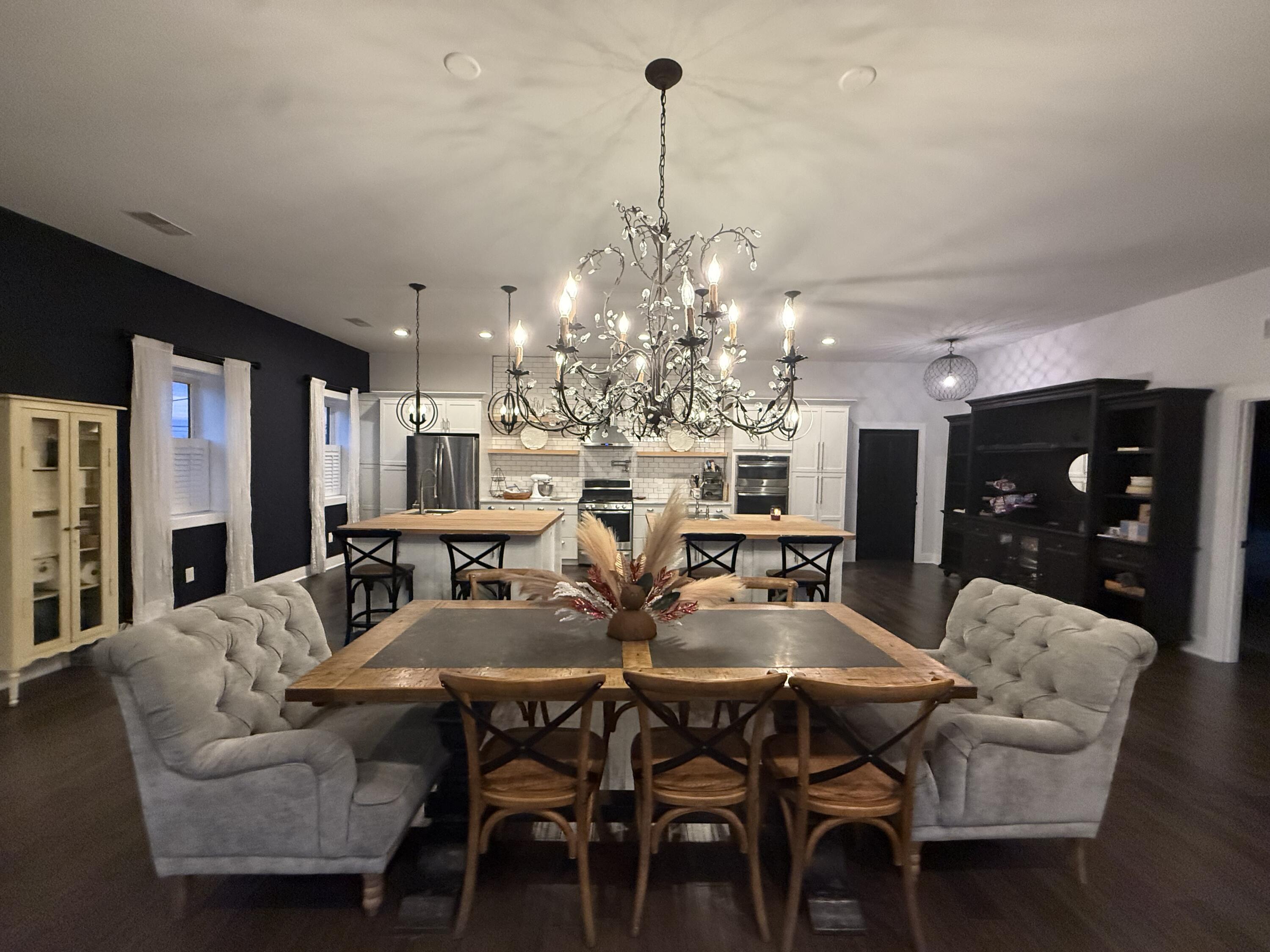 107 E Street Property Photo 11