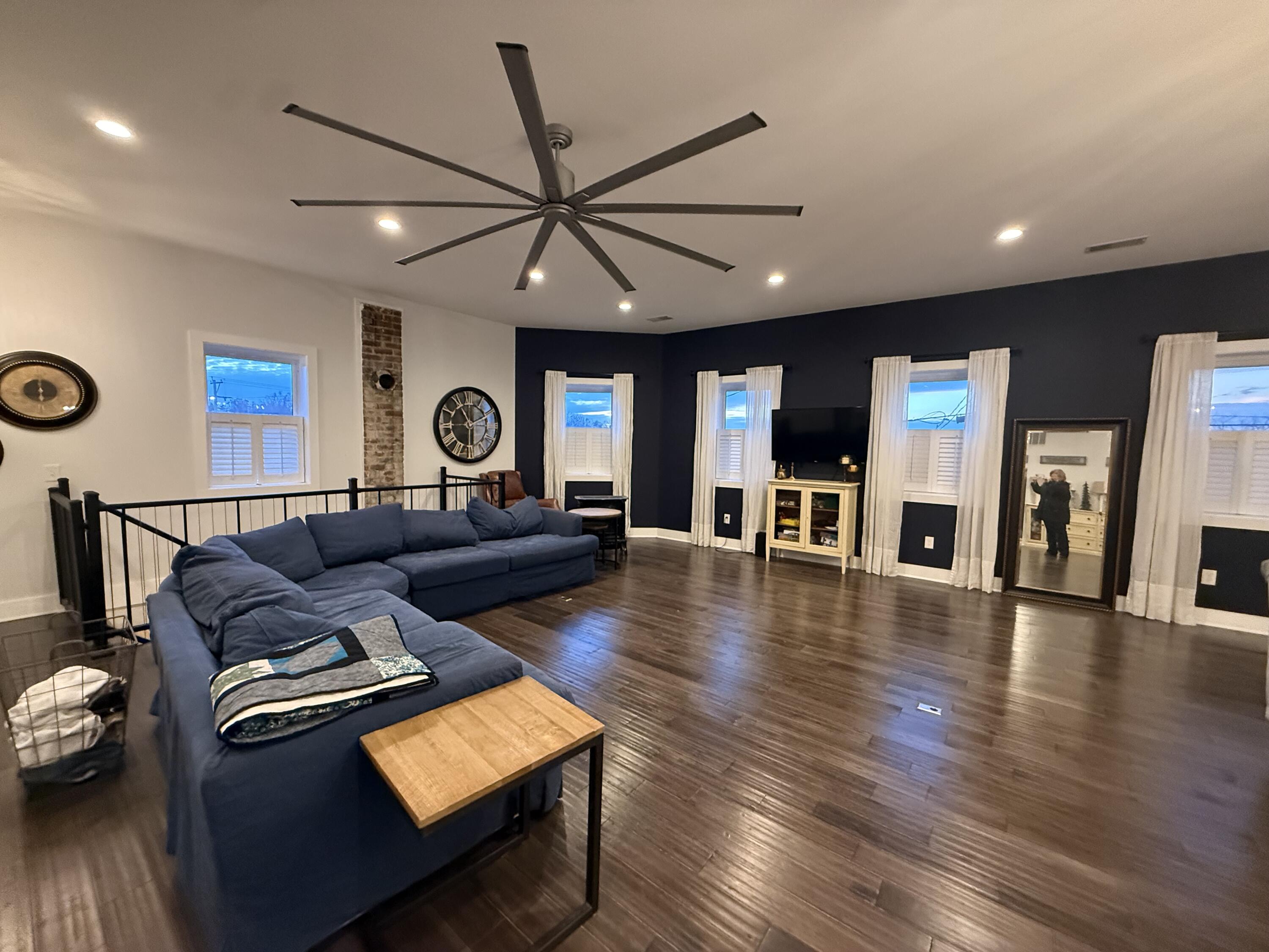 107 E Street Property Photo 19