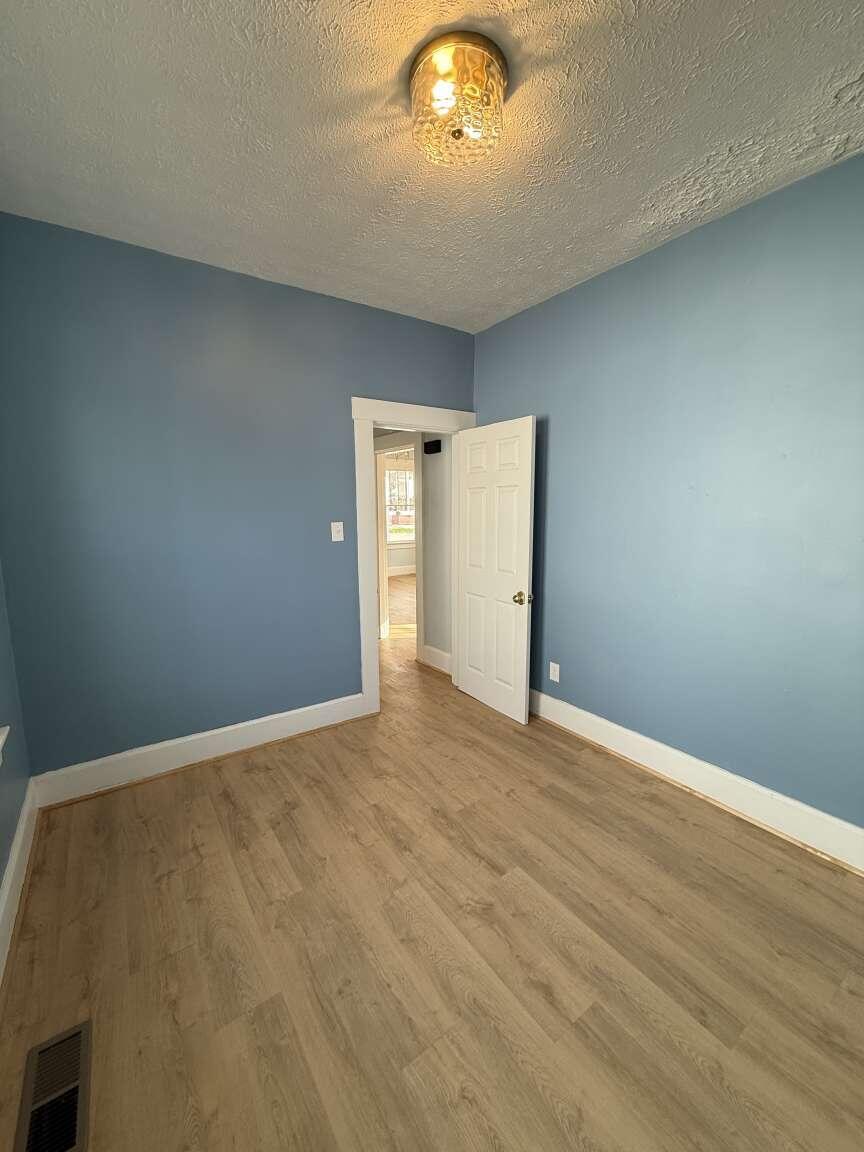 230 Murray Street Property Photo 18