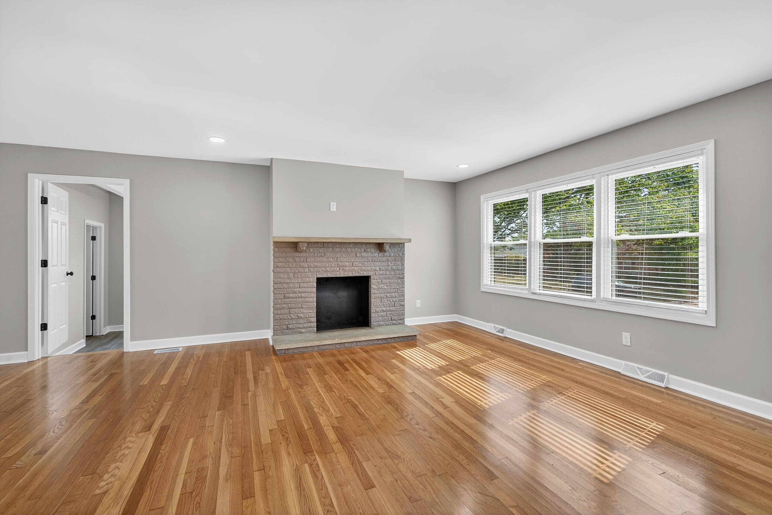1821 Blue Ridge Drive Property Photo 6