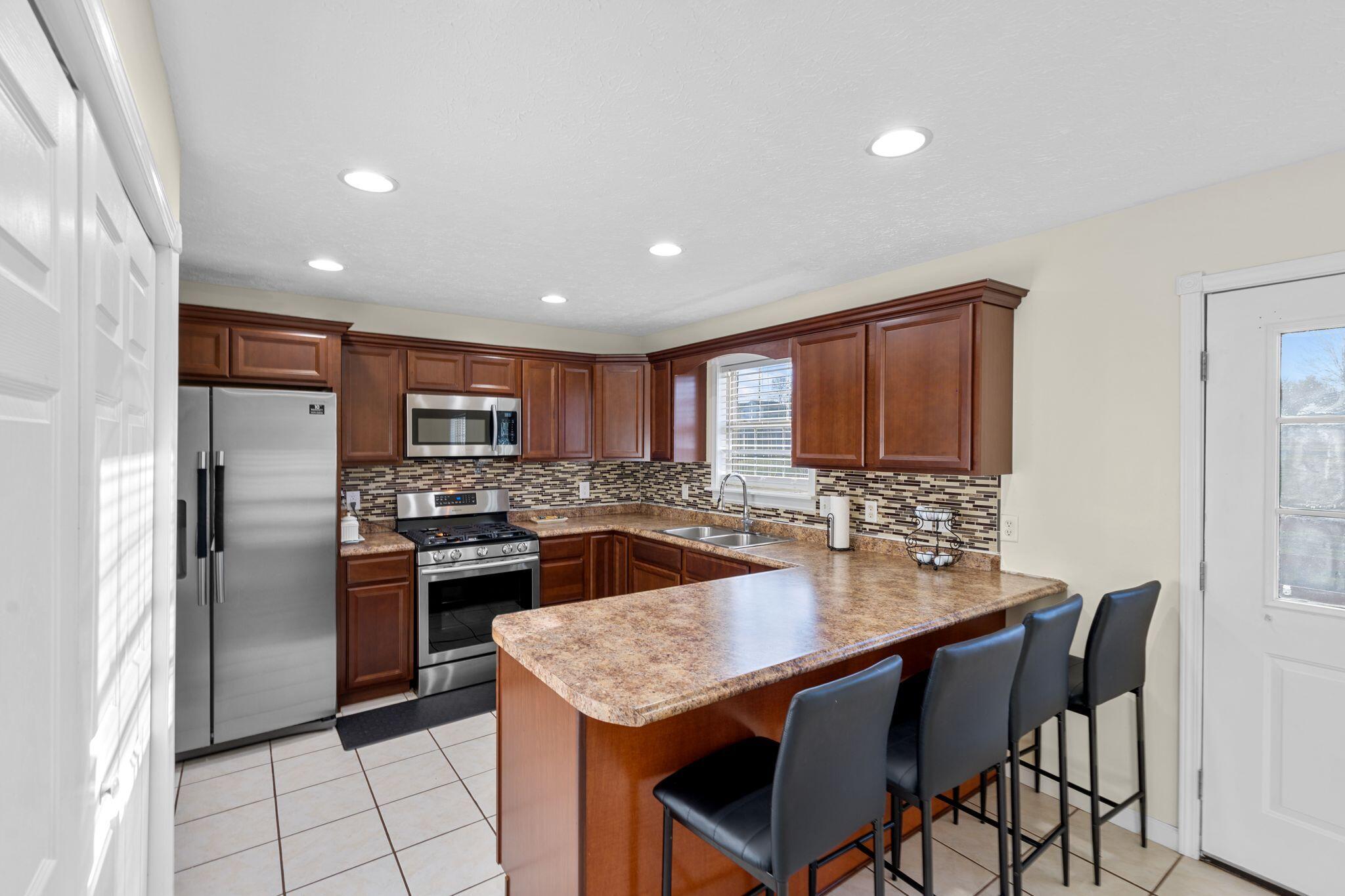 175 General Cleburne Drive Property Photo 16