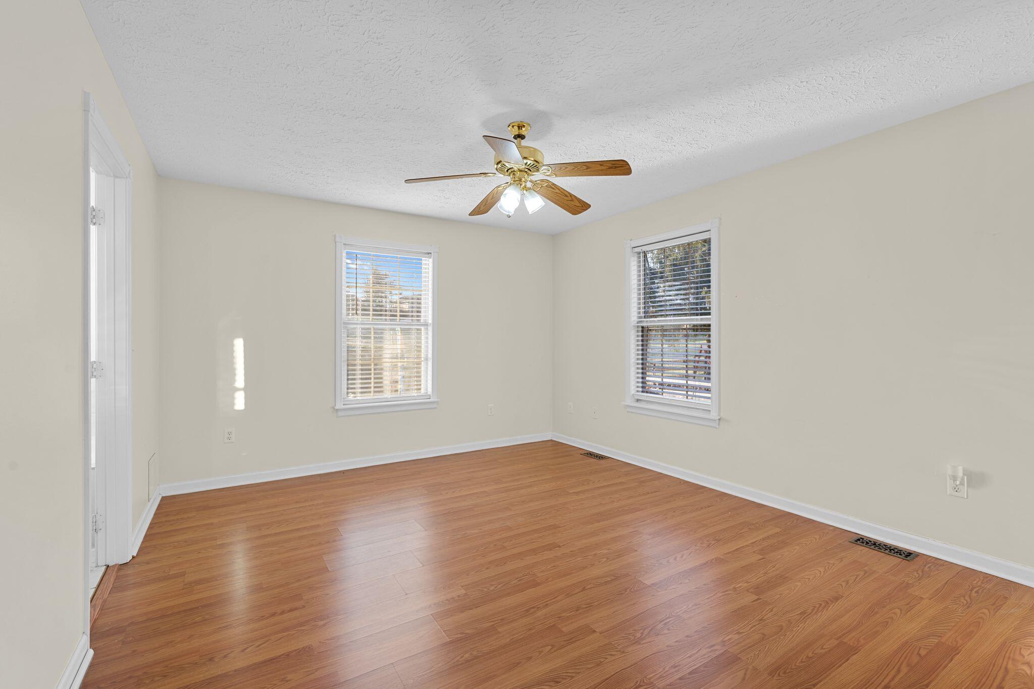 175 General Cleburne Drive Property Photo 34