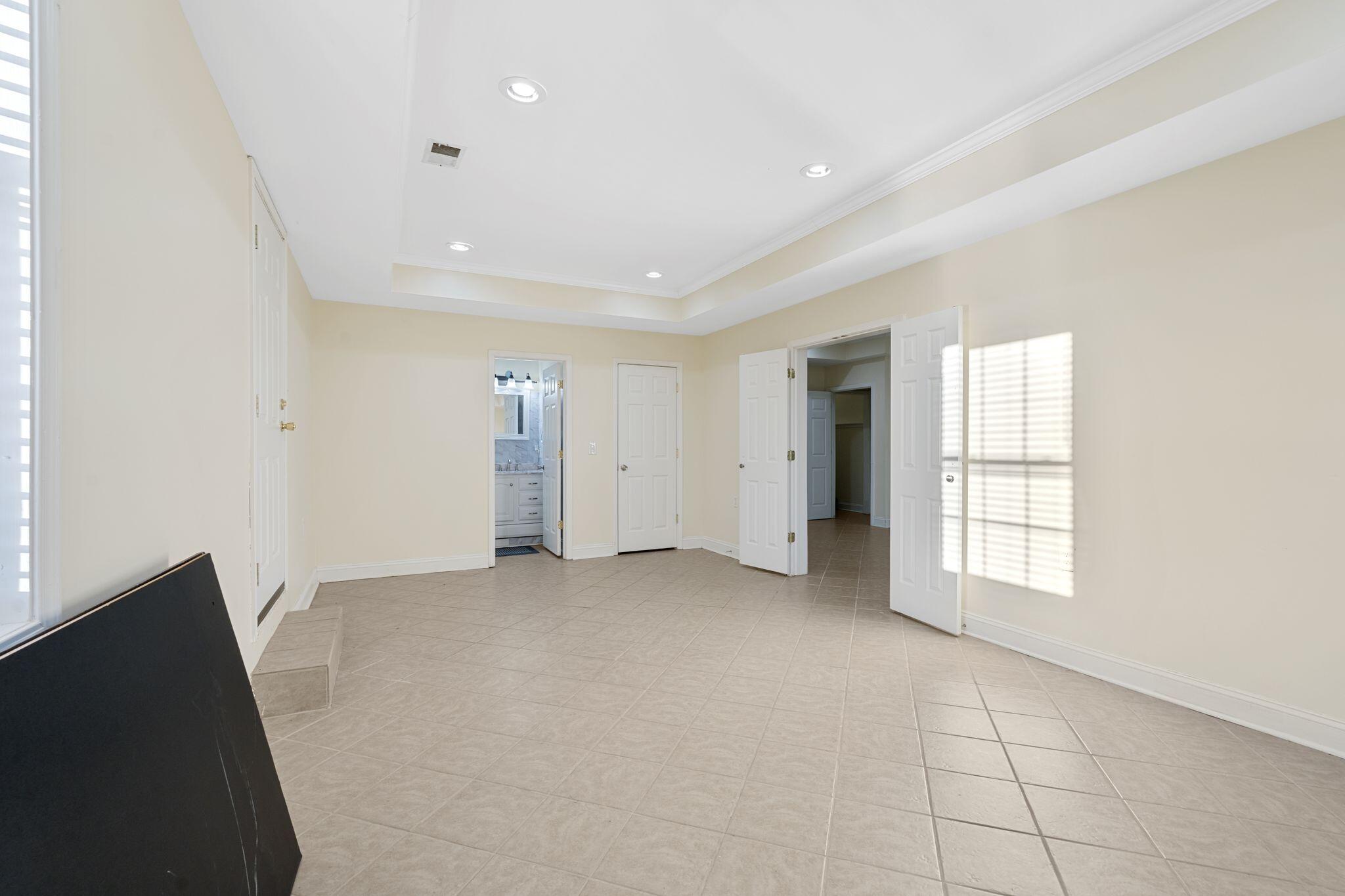 175 General Cleburne Drive Property Photo 44