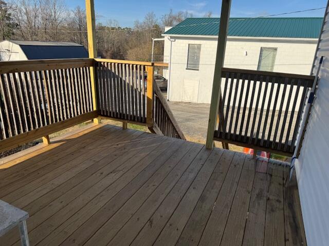 224 S Main Property Photo 18