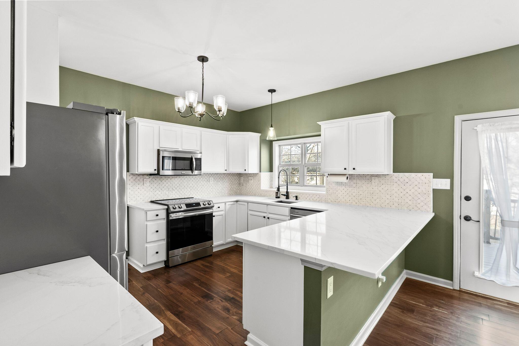 1137 Aldridge Way Property Photo 18