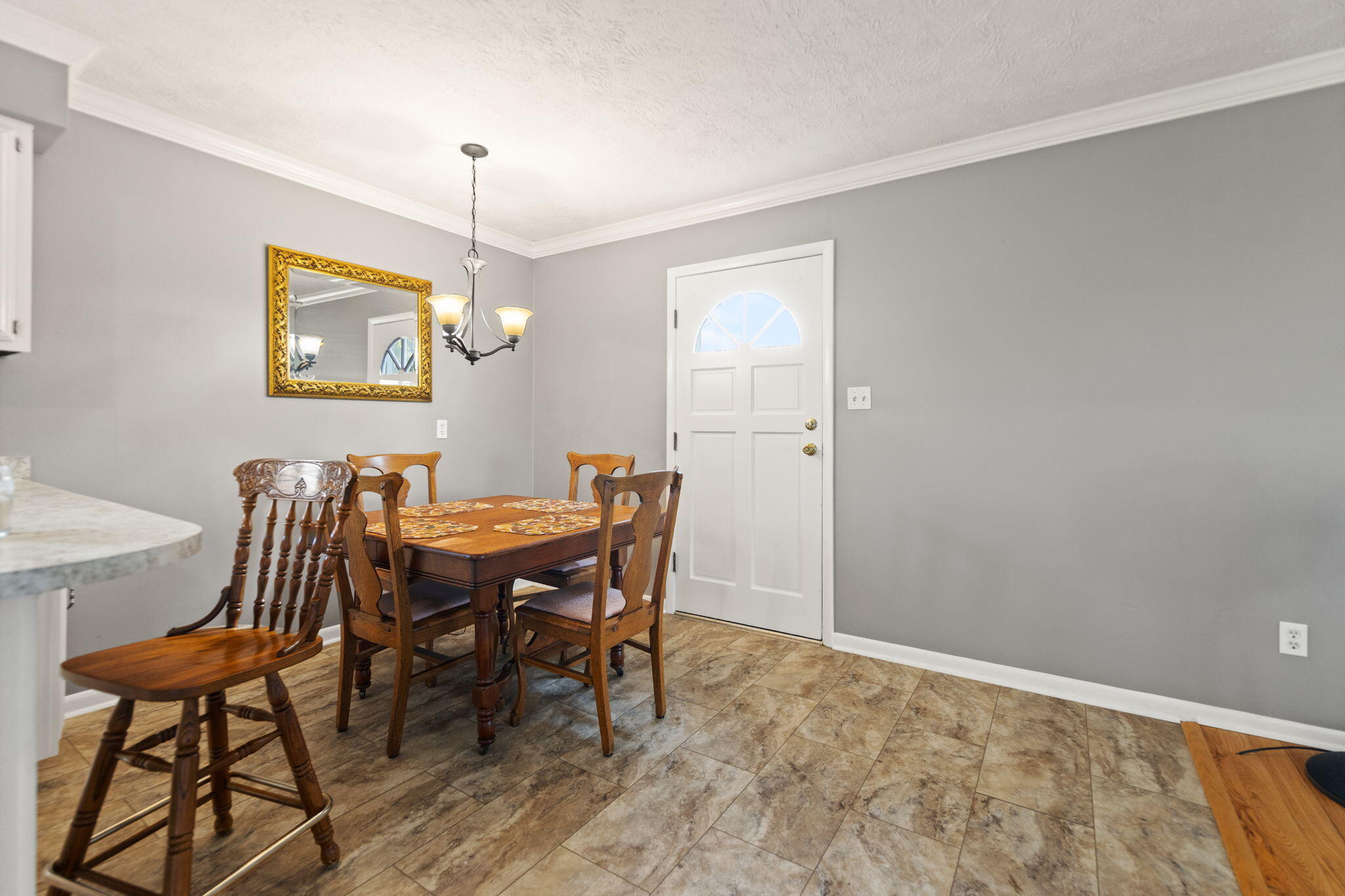 2289 Catalpa Loop Road Property Photo 13