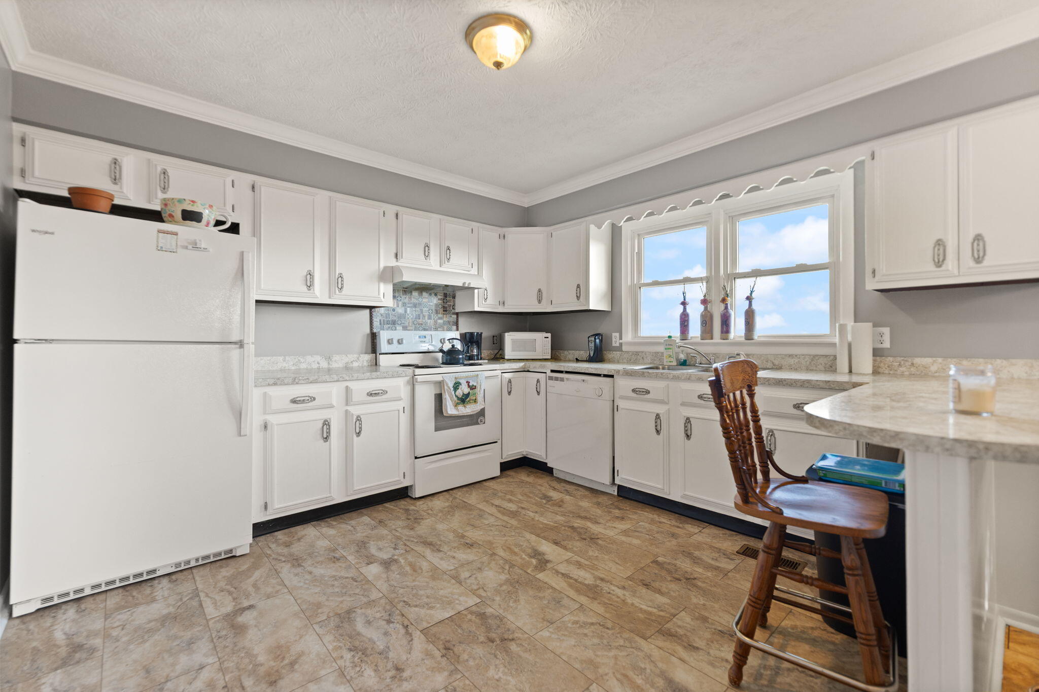 2289 Catalpa Loop Road Property Photo 14