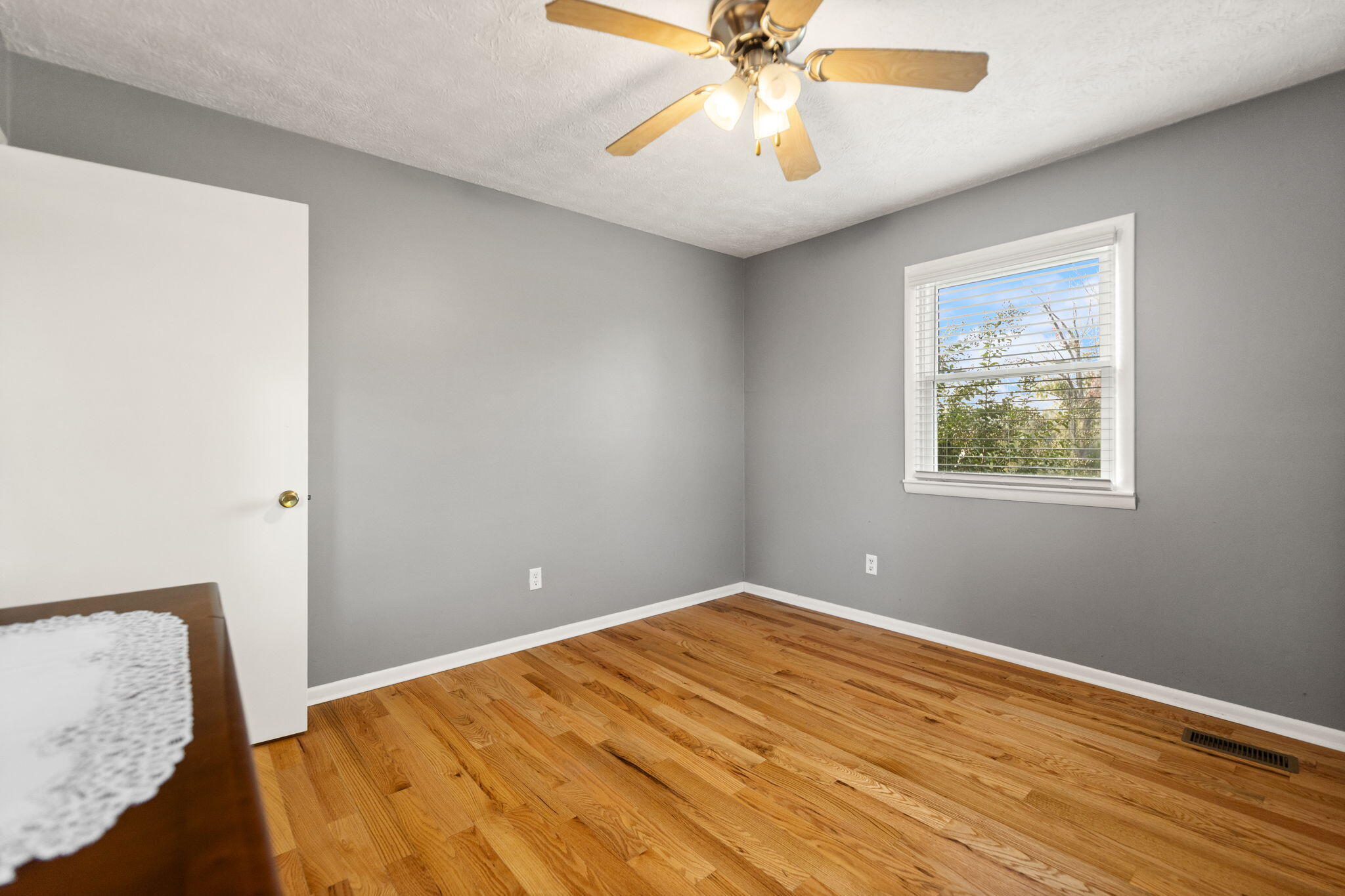 2289 Catalpa Loop Road Property Photo 25