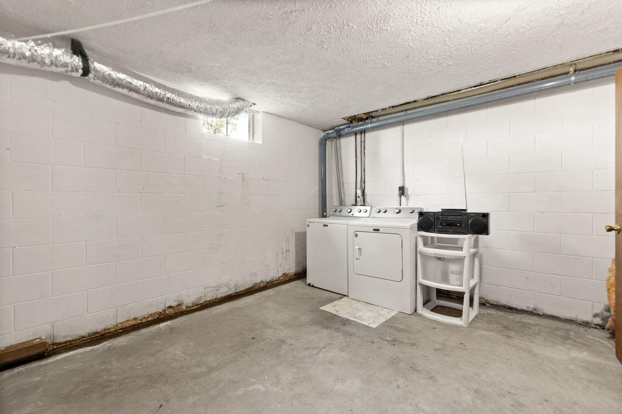 2289 Catalpa Loop Road Property Photo 32