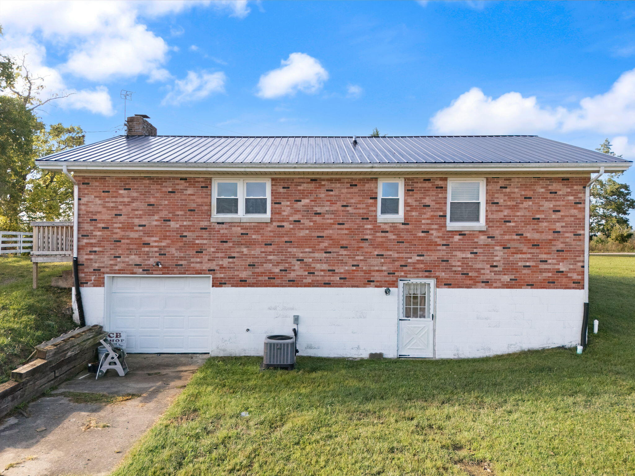 2289 Catalpa Loop Road Property Photo 42