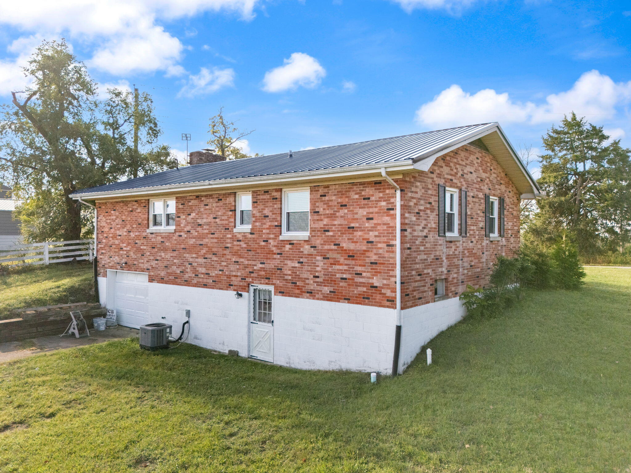 2289 Catalpa Loop Road Property Photo 44