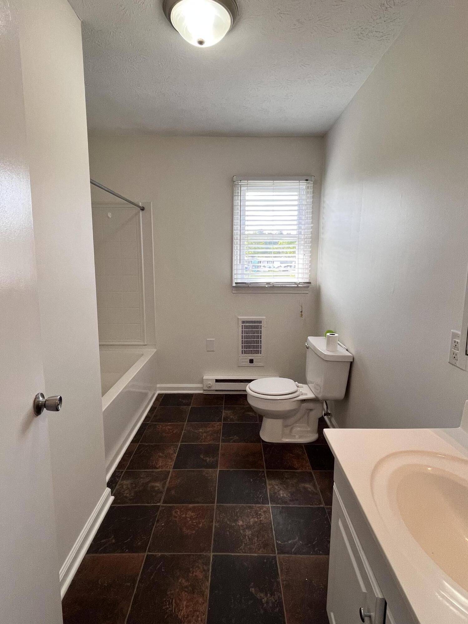 4016 Berea Road Property Photo 14