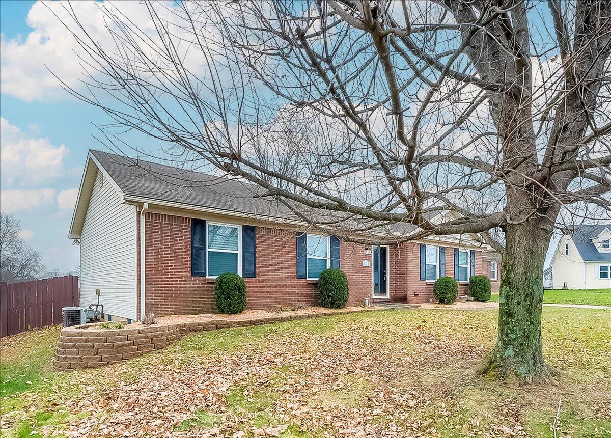220 Finish Line Way Property Photo 3