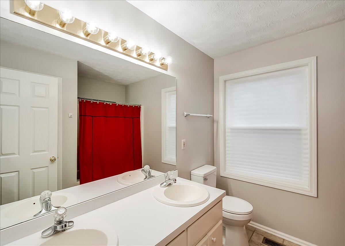 220 Finish Line Way Property Photo 19