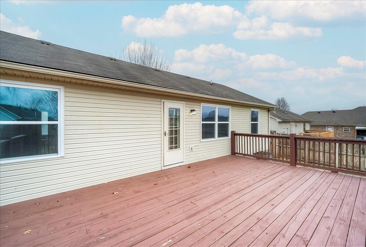 220 Finish Line Way Property Photo 26