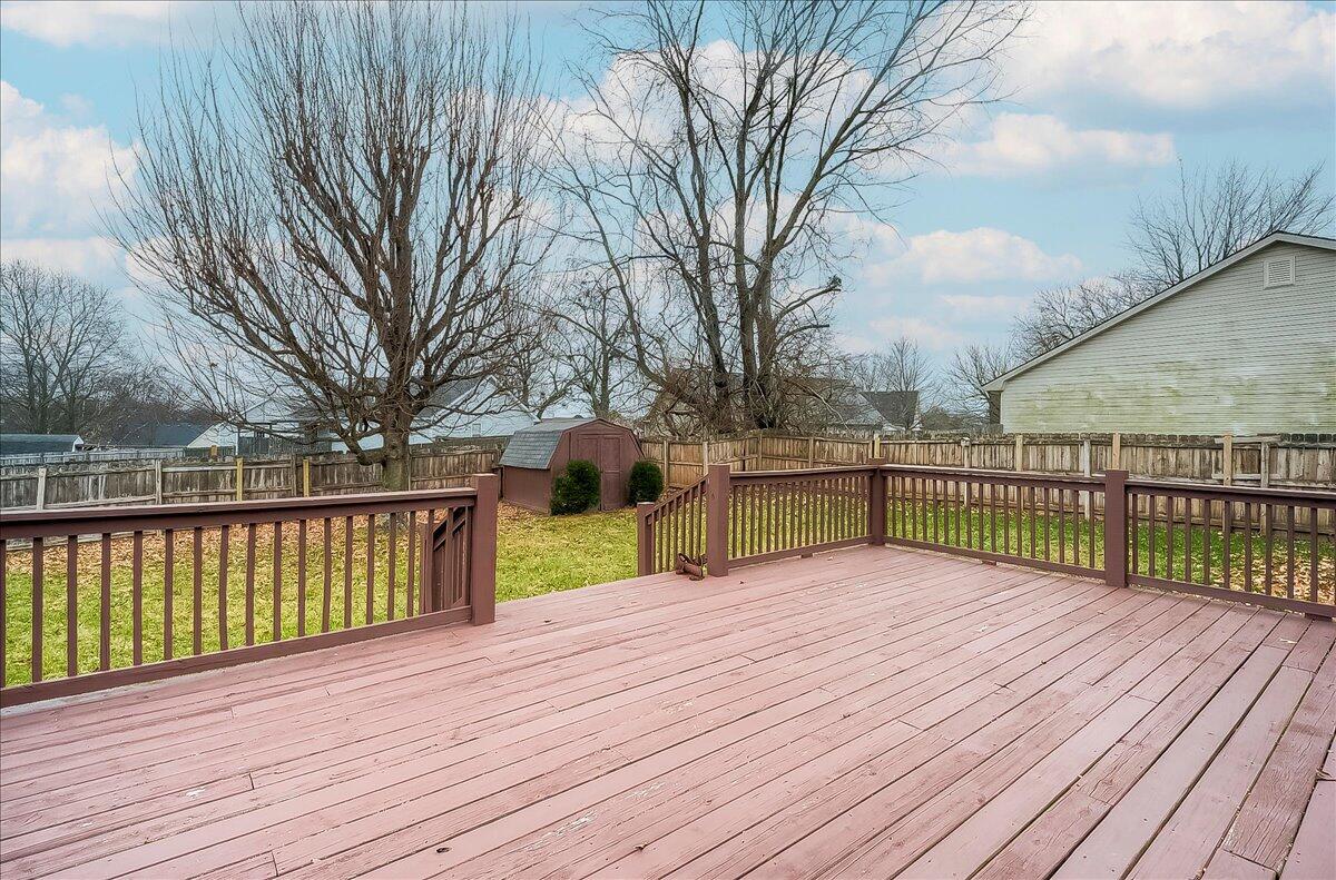 220 Finish Line Way Property Photo 30