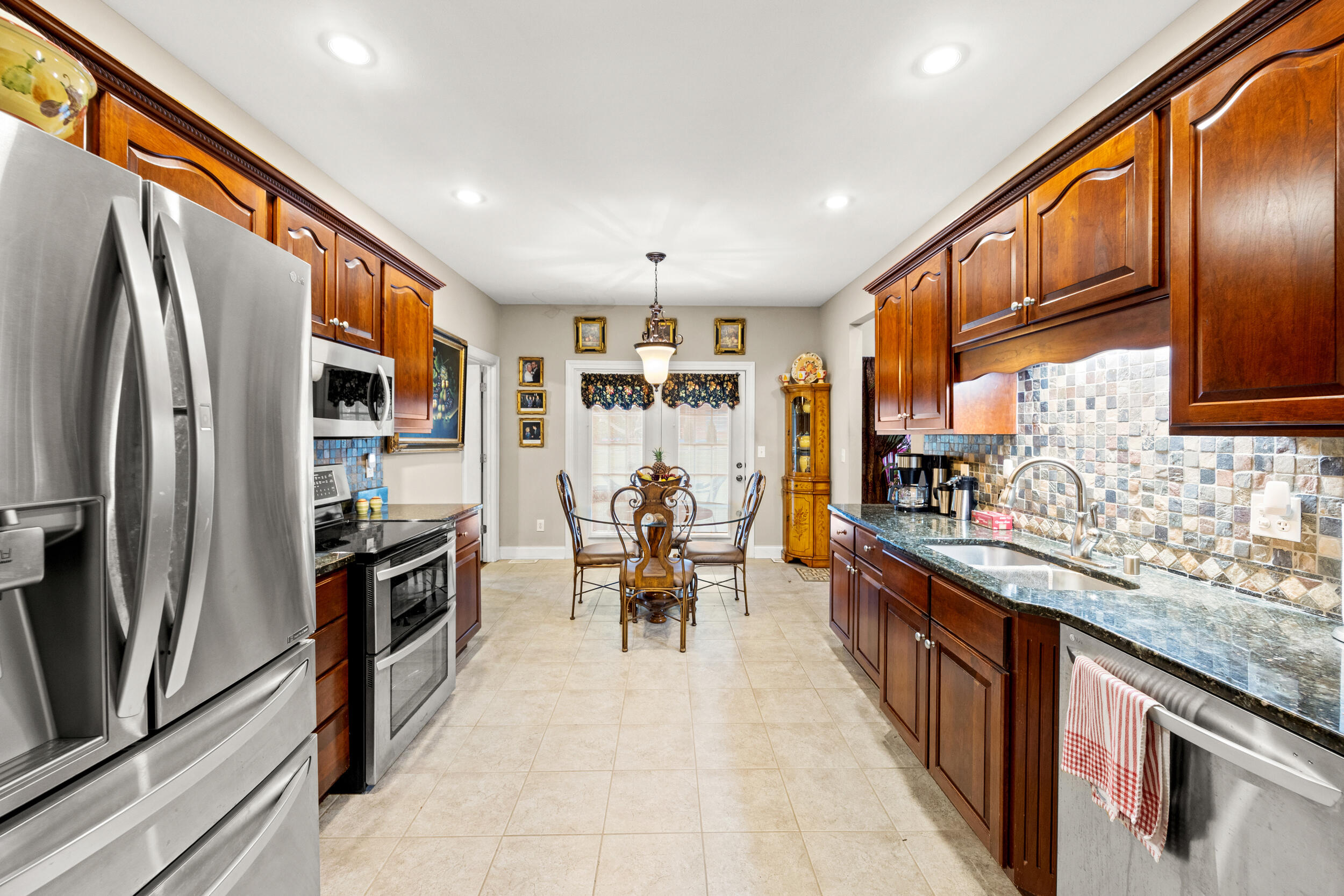 397 Highland Lakes Drive Property Photo 13