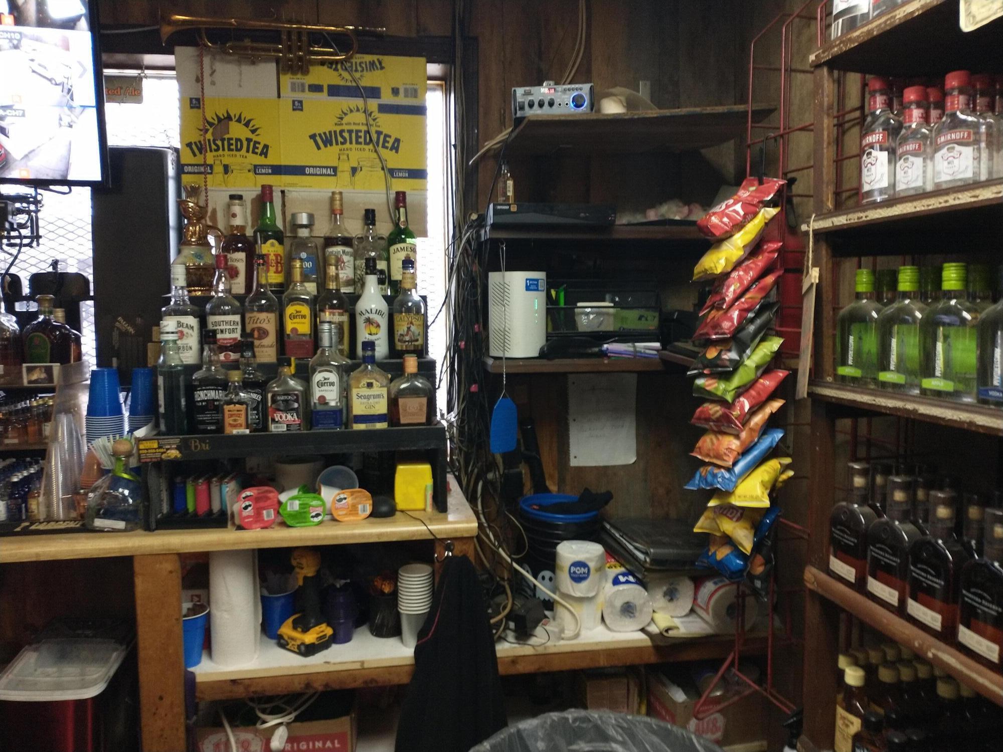 137 East Broadway Street Property Photo 20
