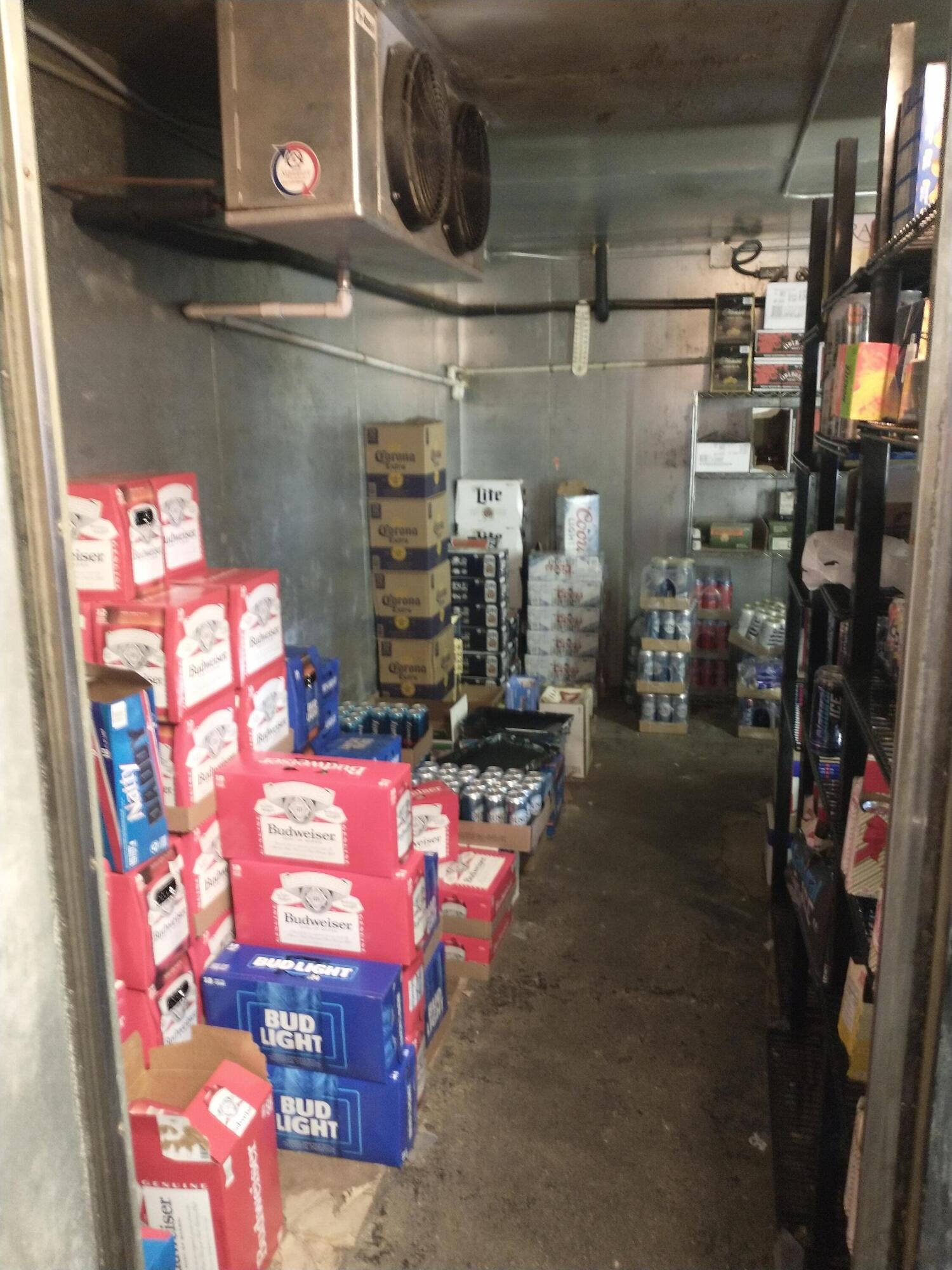 137 East Broadway Street Property Photo 40